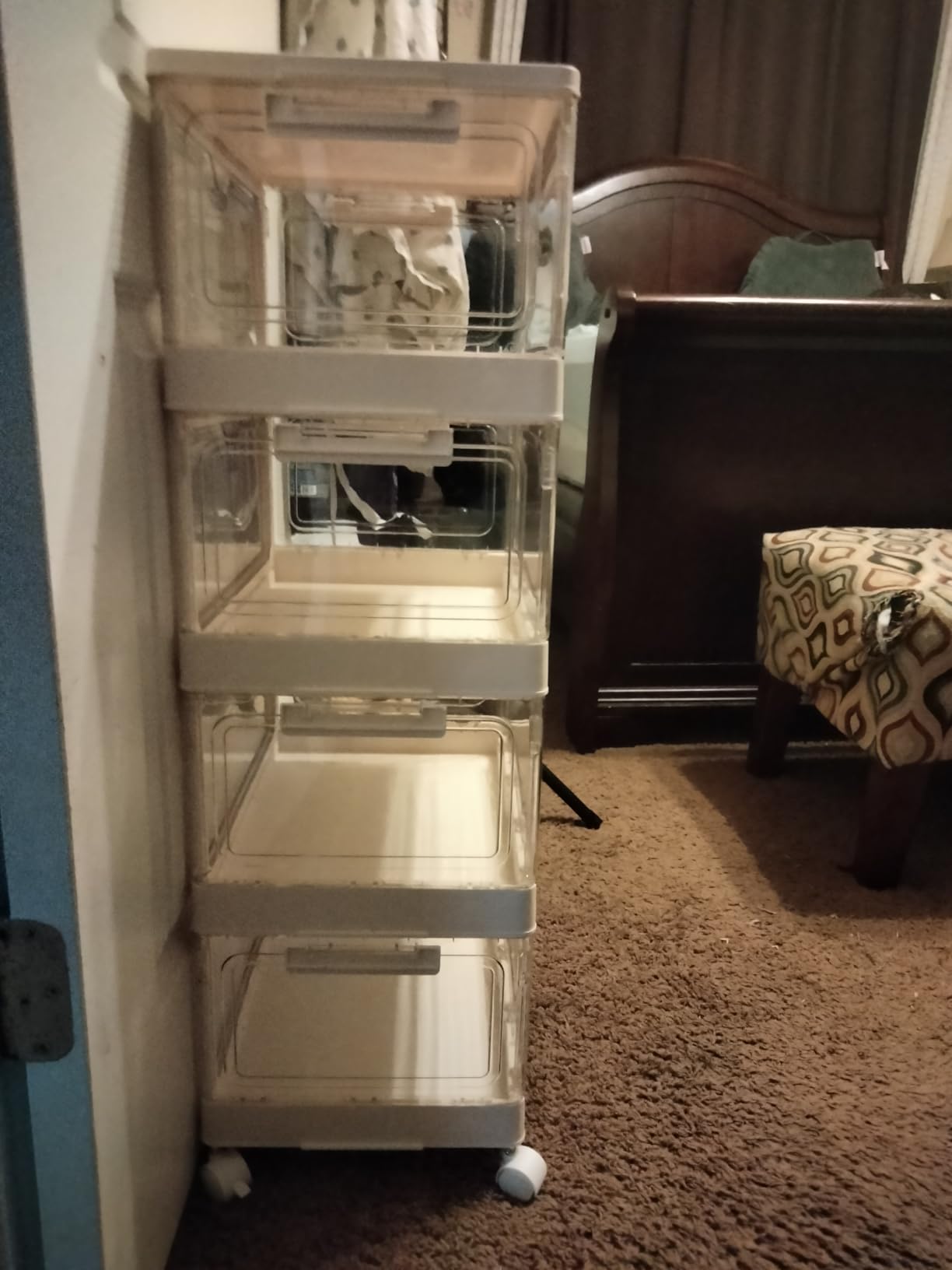 SNSLXH Portable Clear Storage Bins with Lid & Wheels, 24QT Clear Storage Bins with Lid, 4-Tier Plastic Bins with Wheels, Stackable, Magnetic Doors, for Bedroom, Living Room, Office customer photo 2