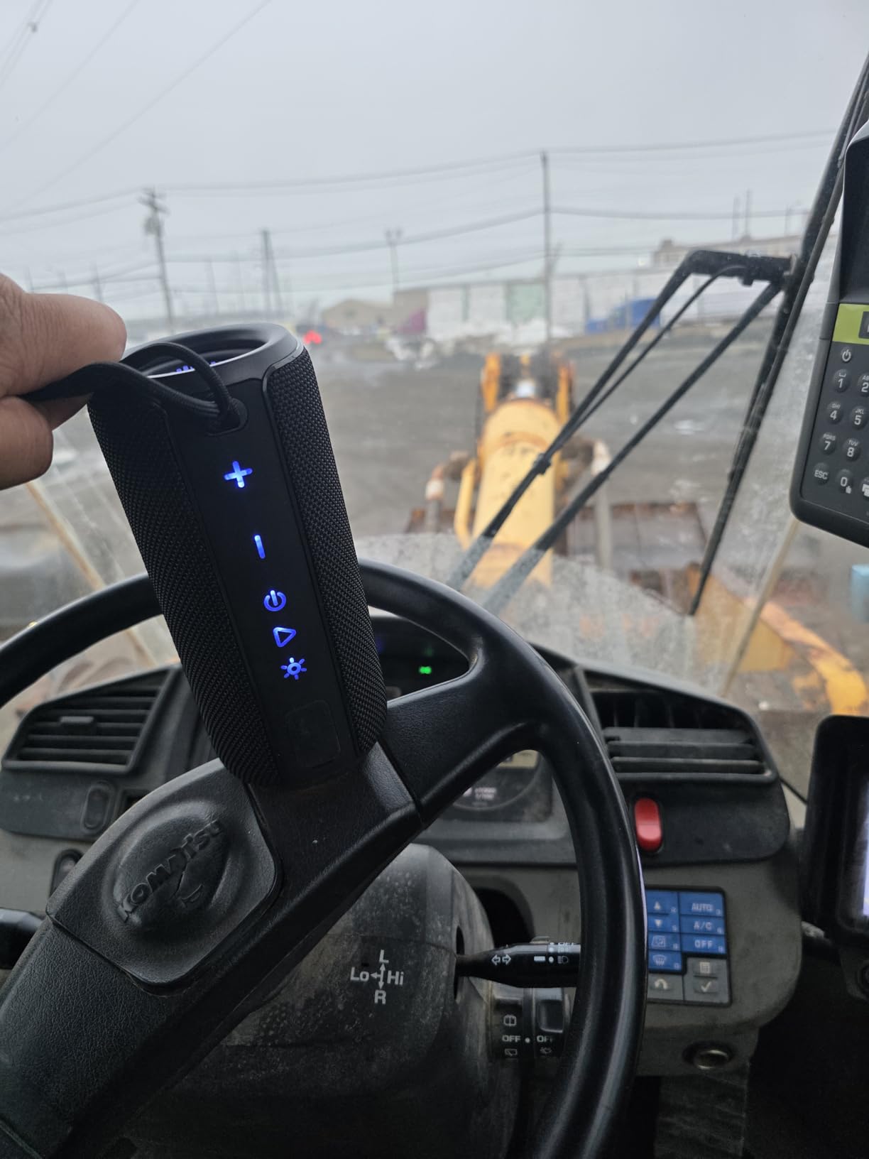 TIMU Portable Bluetooth Speaker, 25W Super Loud Wireless Speaker: Boost Bass 3.0, Bluetooth 5.4, 30H Playtime (Deep Black) customer photo 2