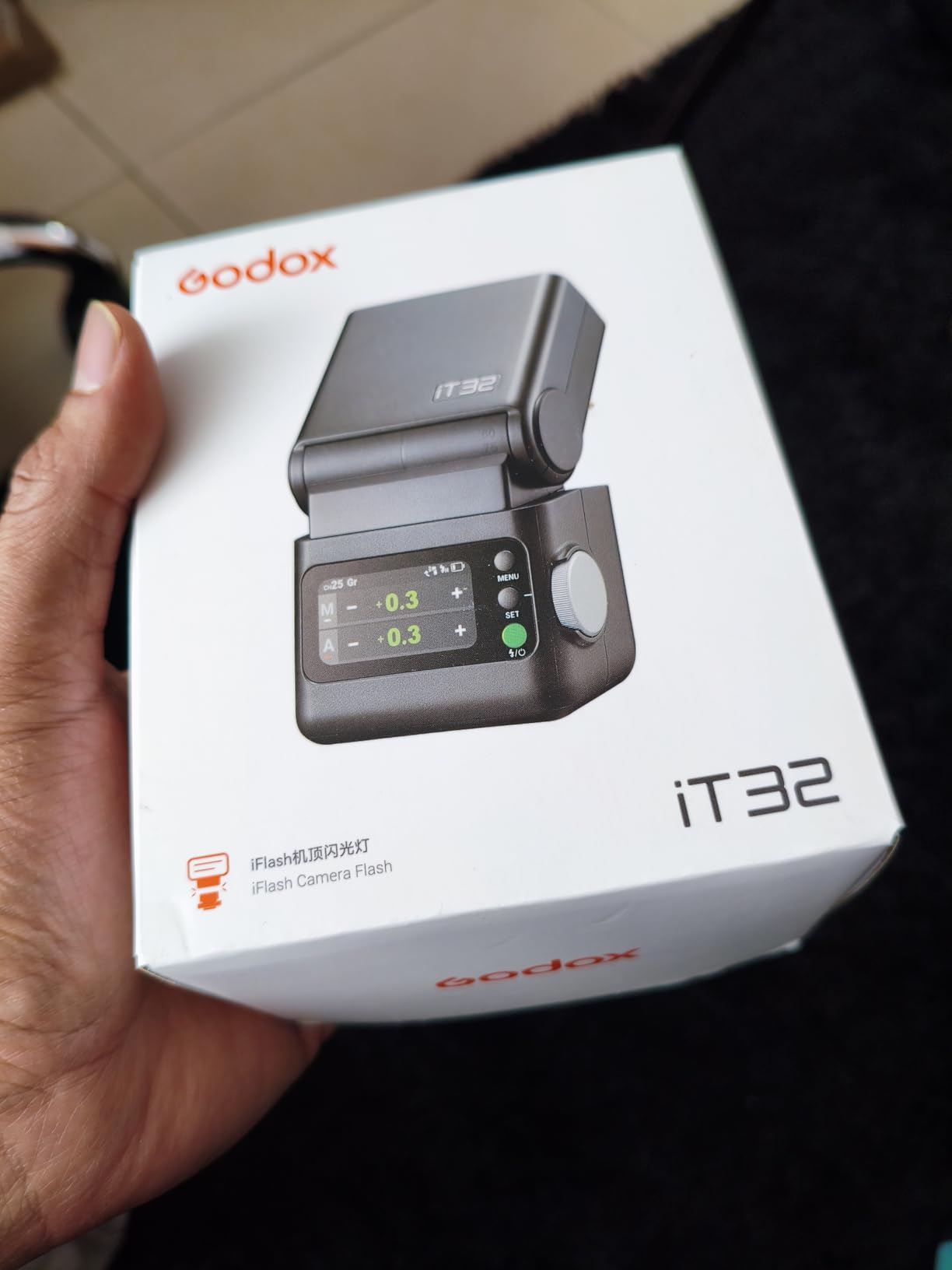 Godox IT32 TTL Camera Flash with X5C Flash Trigger for Canon Cameras, Magnetic Hotshoe & Trigger 2-in-1, Colorful Touch Screen, Rotatable Flash Head, X System TTL & HSS, LED Modeling Light, Creative Accessories customer photo 1