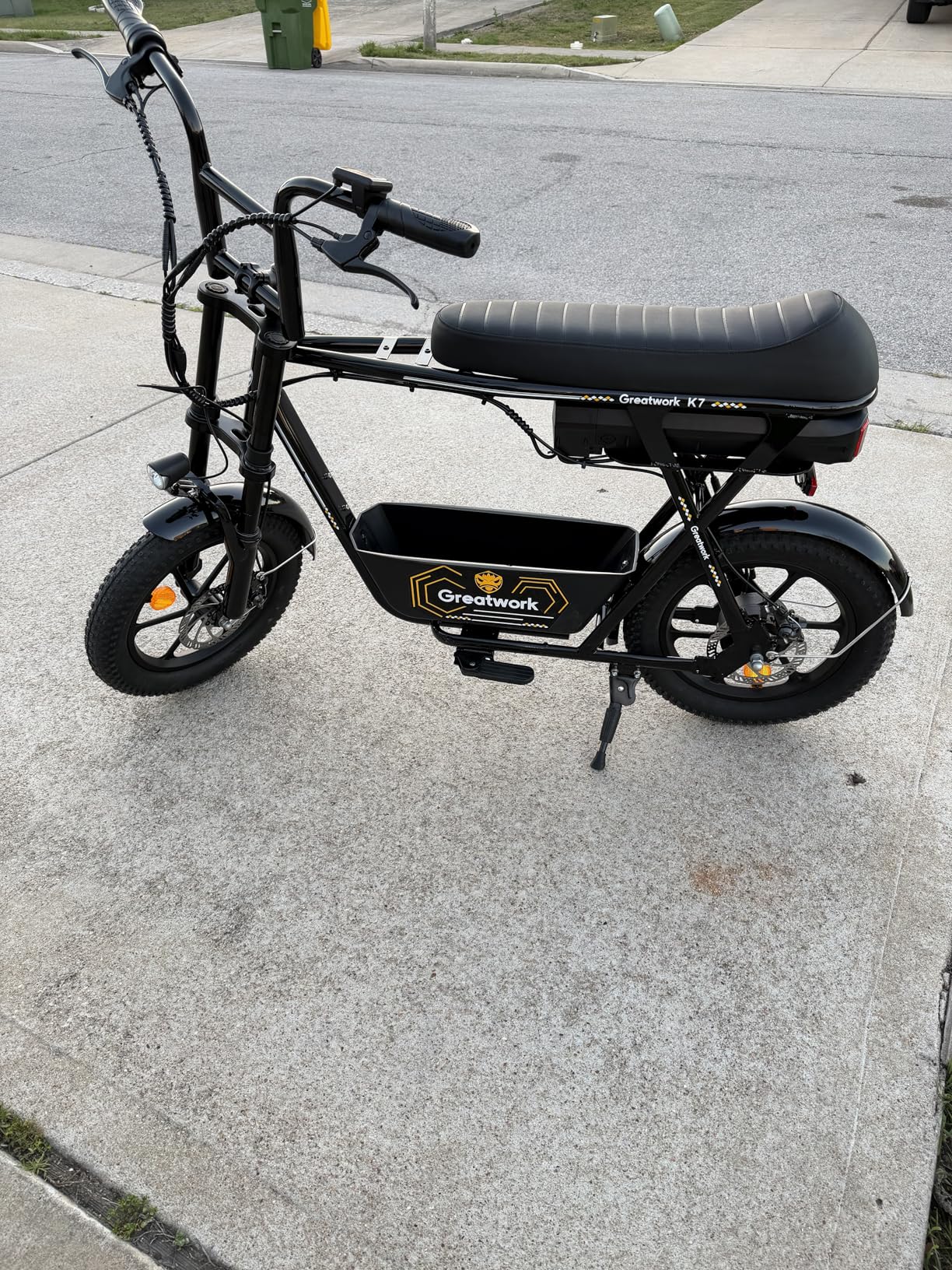 GREATWORK Peak 1200W Electric Scooter with Seat, 480Wh Removable Battery, 30 Miles Max Range, 20MPH Top Speed, 16x3.0 Fat Tire Motorcycle E Scooter for Adults with Basket for Pets & Cargo customer photo 1
