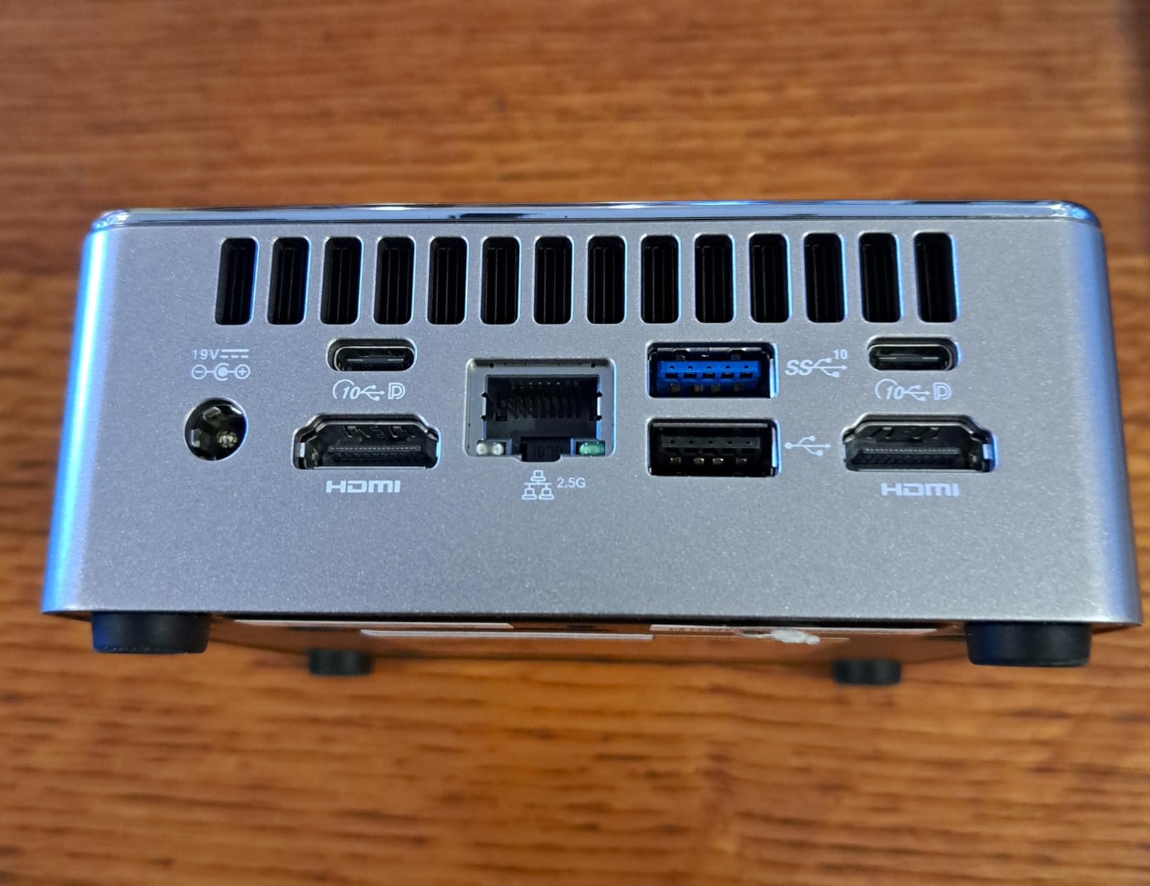 GEEKOM [2026 Edition] Mini PC AI A7 MAX with AMD Ryzen 9 7940HS 16GB DDR5(Not LPDDR) & 1TB SSD(Expandable) Desktop Mini Computers for Creation,Radeon 780M Graphics 4 Modes|Premium Support|USB4|8K|SD customer photo 2