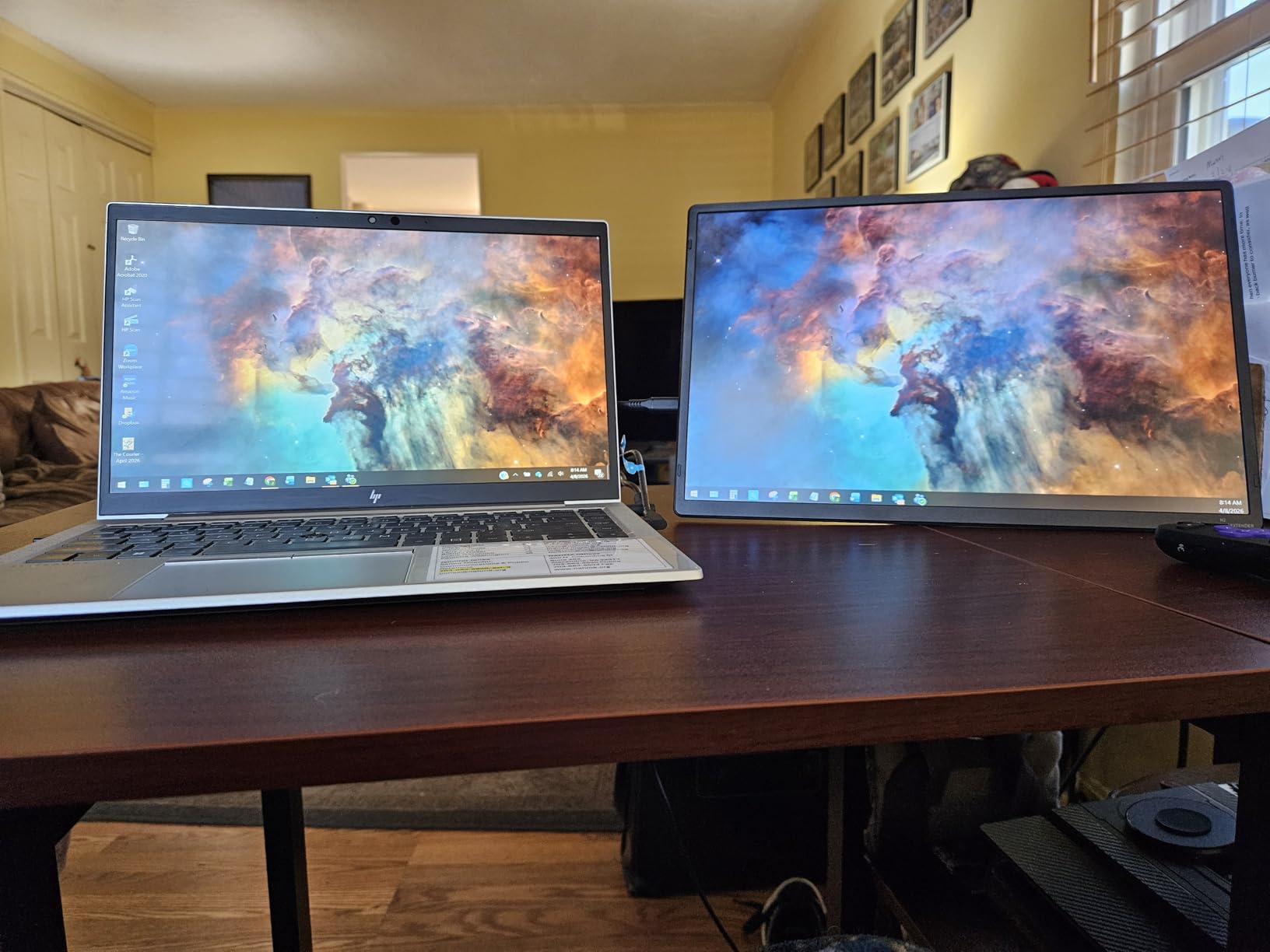 APILDELLA 14'' Dual Laptop Screen Extender, 1080P FHD Laptop Extended Monitor Portable with Speaker, Plug-Play Second Monitor for 13-16'' Laptops, Work with Mac, Window, Chrome customer photo 1