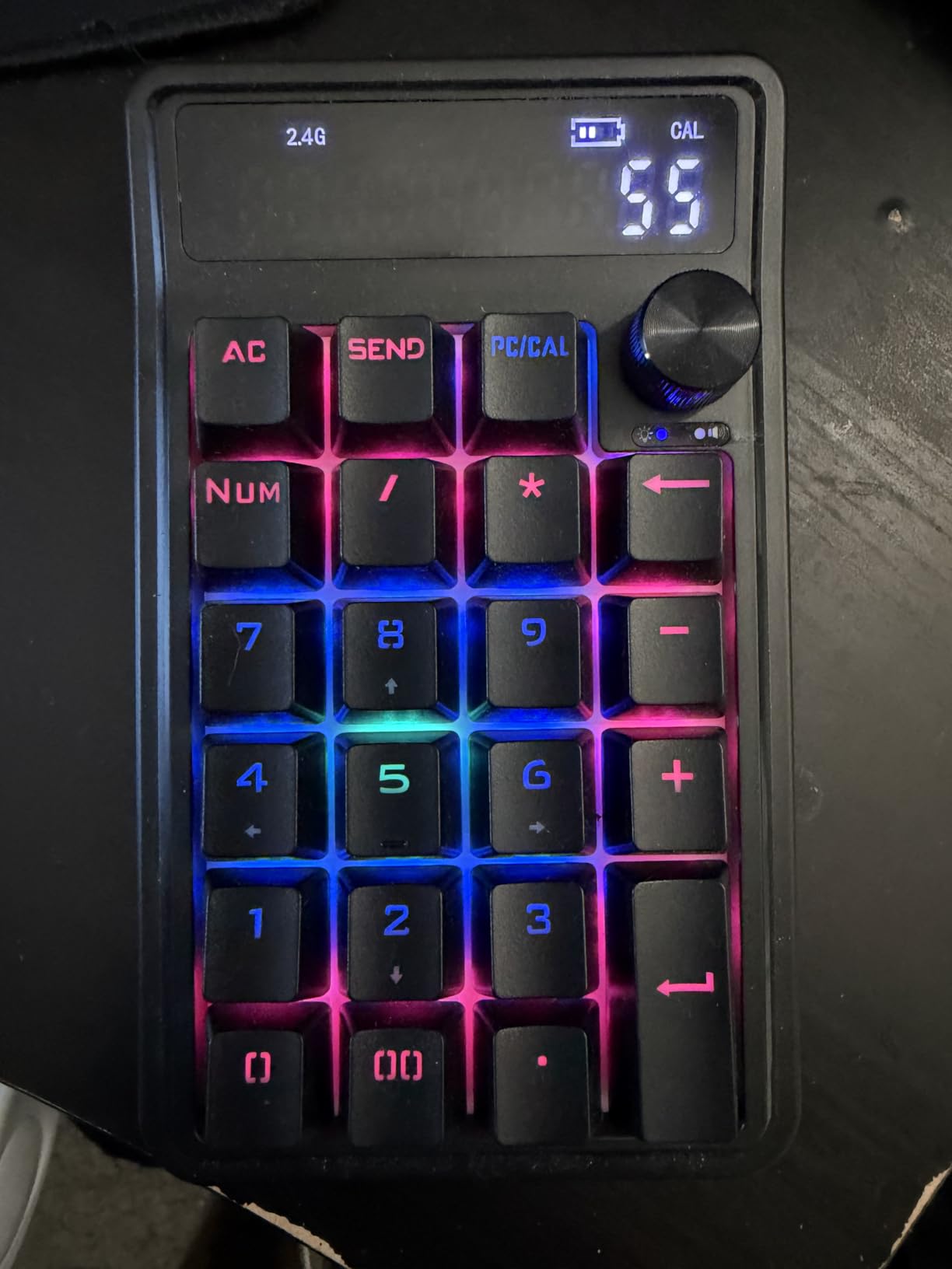 Redragon K733 PRO Wireless Gasket RGB Number Pad, 22 Keys Mechanical Numpad w/PC & Calculate Modes, 10 Digits Calculator Display, Knob Control, 5-Layer Noise Dampening, Creamy Custom Linear Switch customer photo 1