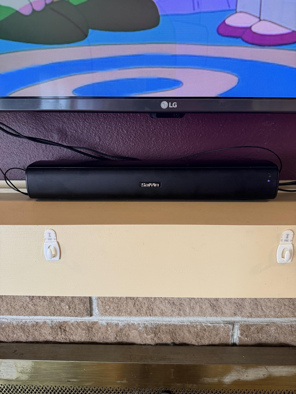 Saiyin Sound Bar for Smart TV, Balanced Sound, Soundbar with Bluetooth/TV-ARC/Optical/AUX Connect, Surround Sound for Home Theater Audio TV/PC/Gaming/Projectors, Wall Mountable customer photo 1