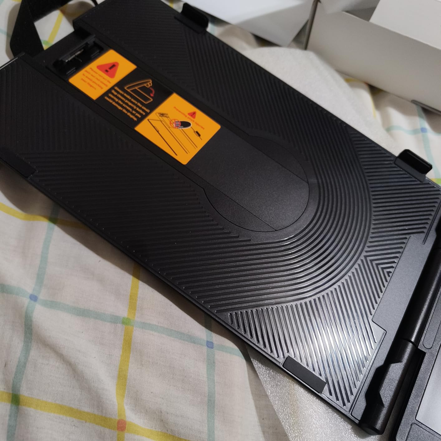 Laptop Screen Extender 1.87lbs Ultra-Portable & Ultra Slim, 14.2