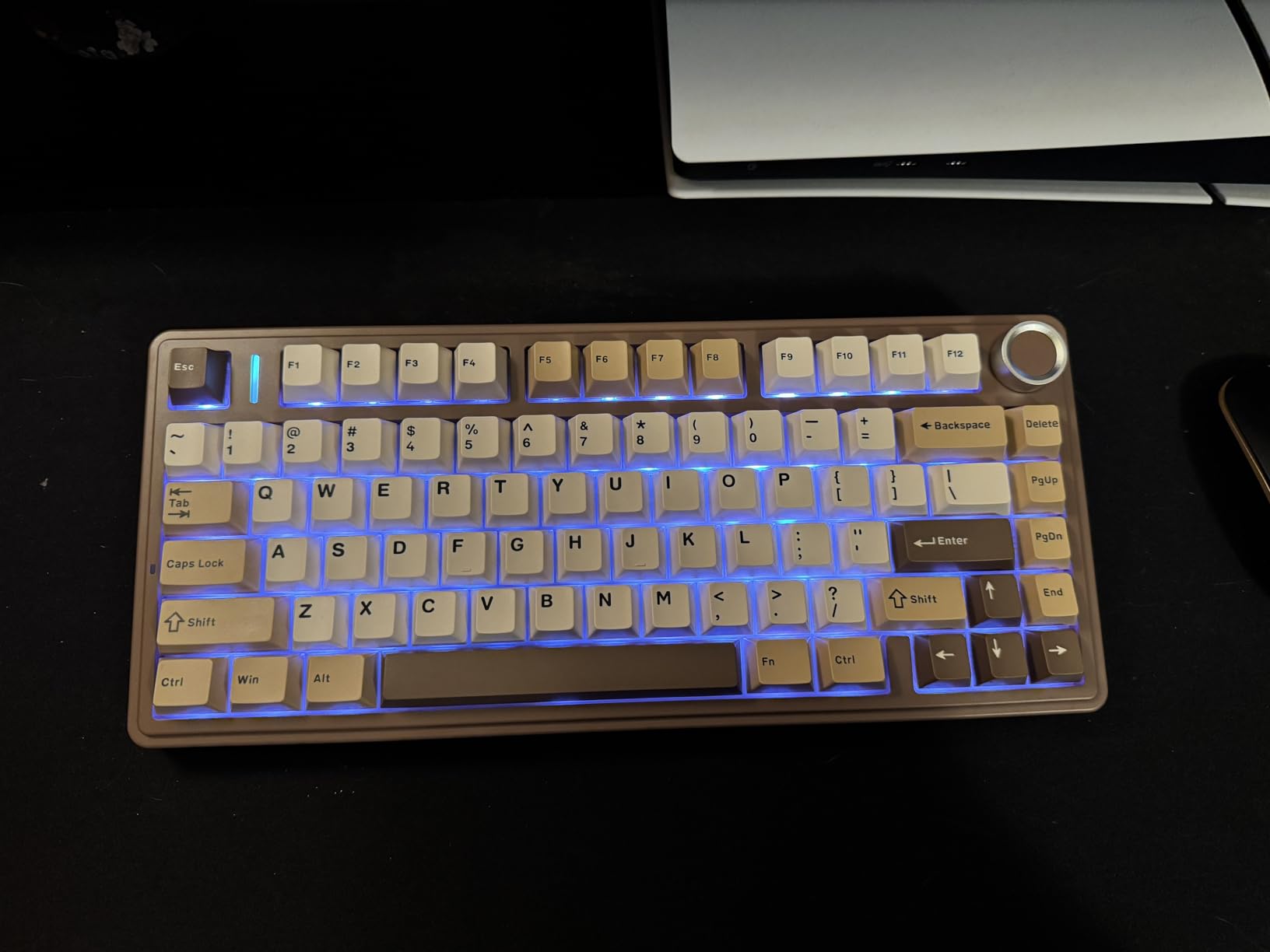 AULA F75 75% Wireless Mechanical Keyboard, Hot Swappable Pink Creamy Keyboard, Pre-lubed Linear Switches, PBT Keycaps, 2.4GHz/Type-C/BT5.0, RGB Backlit Computer Gaming Keyboards for Office/Laptop/PC customer photo 2