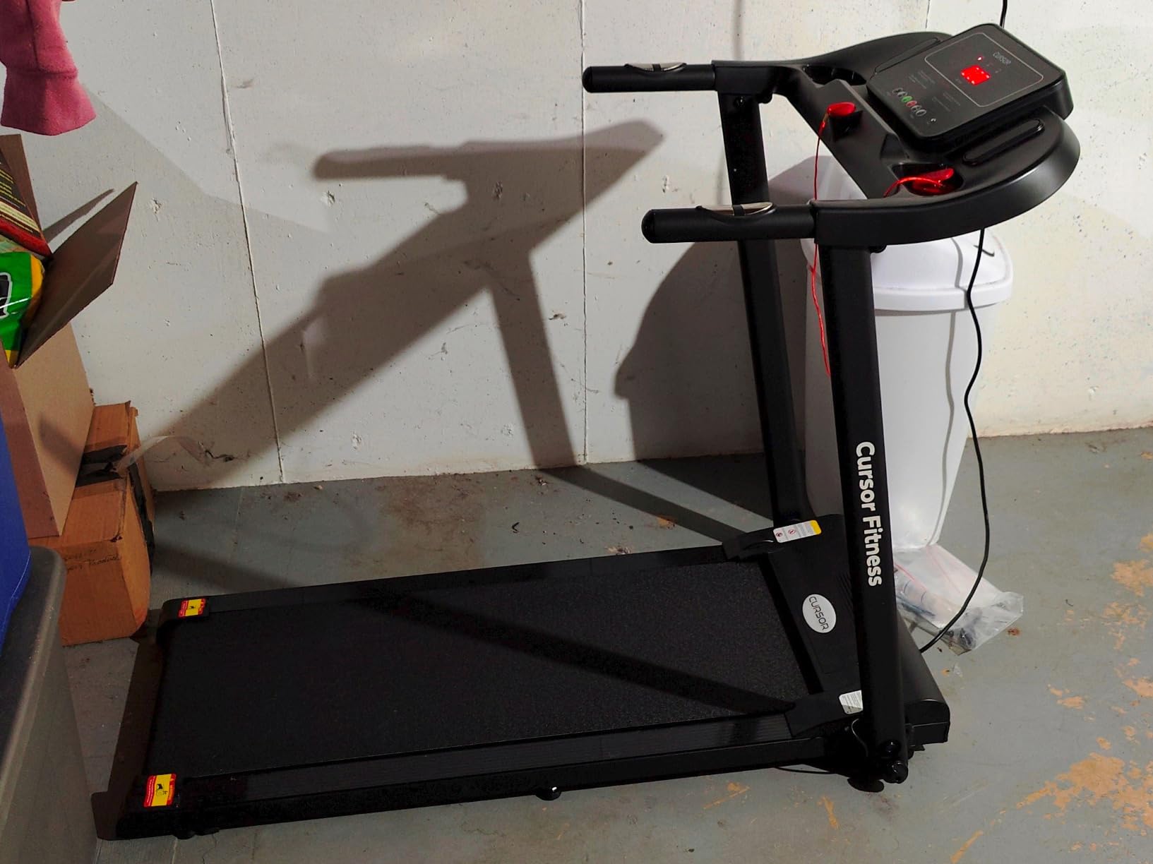 15% Incline Treadmills for Home, 3.0HP Folding Walking Pad with 400LBS Weight Capacity, Portable Treadmill with Handrails, 3 LED Displays customer photo 2