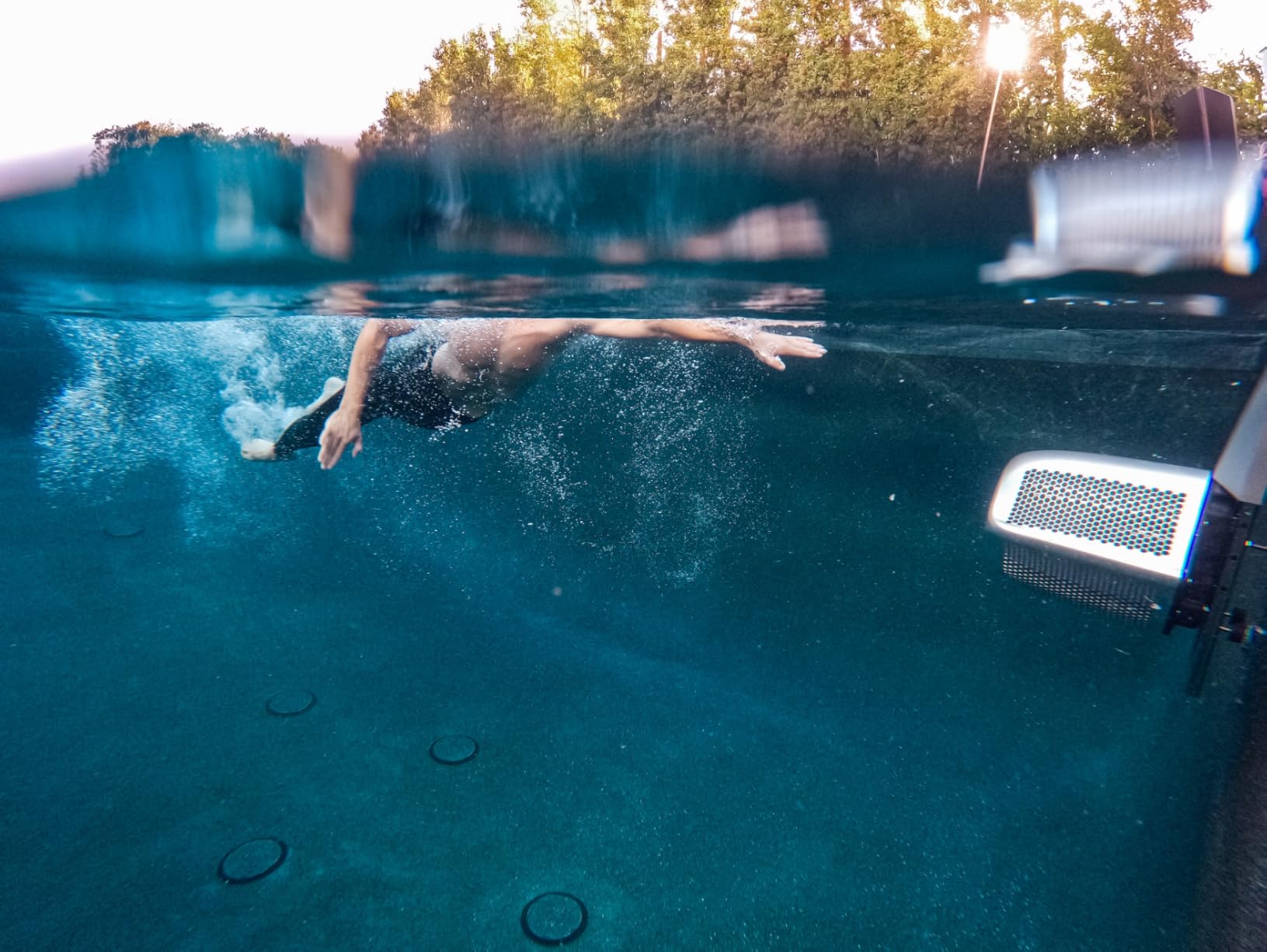 iGarden Swim Jet P Series, 1100 GPM Inverter Counter Current Swimming System with 5 Wave Modes, Swim Jet Machine for Inground Pools, Training or Fun, Full Touchscreen, App Control customer photo 1