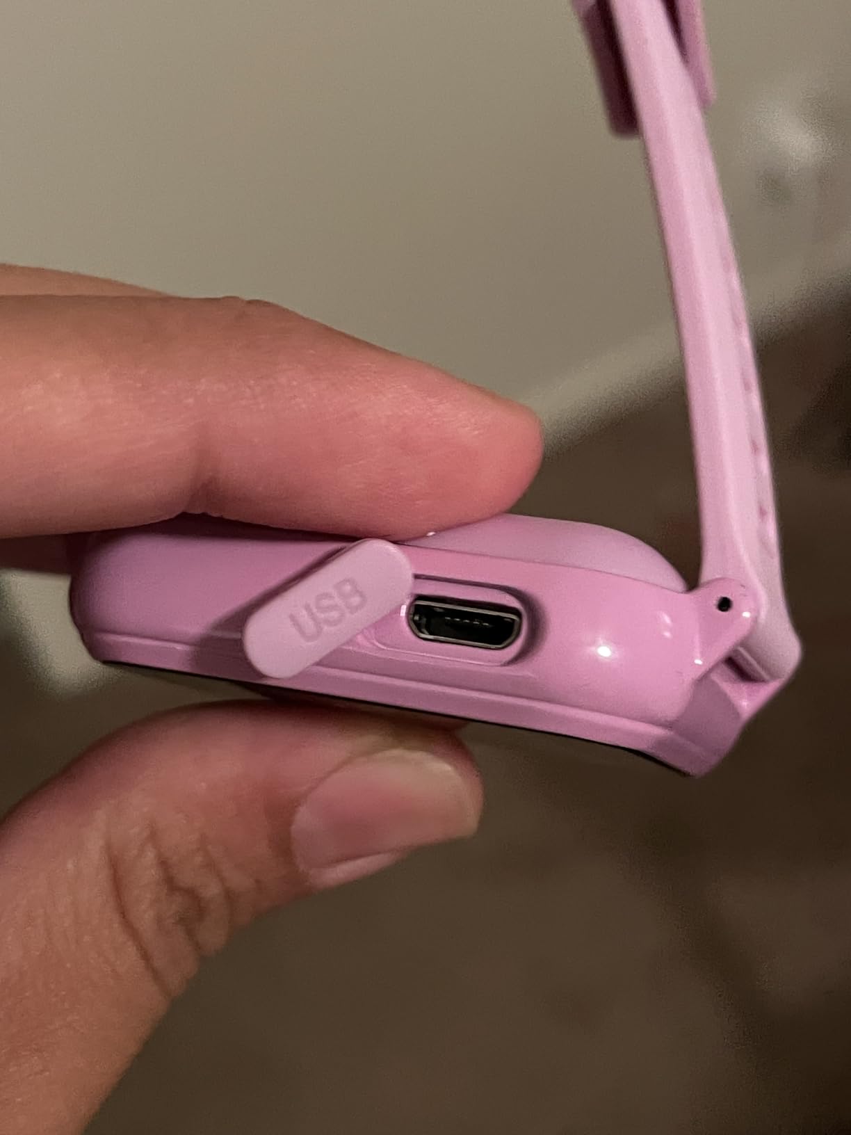 4G Kids Smart Watch Boy with GPS Tracker Video Voice Calling Text Chat SOS Call, Waterproof Smartwatch Age 5-12, Wallpaper Store School Model Camera Pedometer Games Alarm Clock Stopwatch(Black) customer photo 1