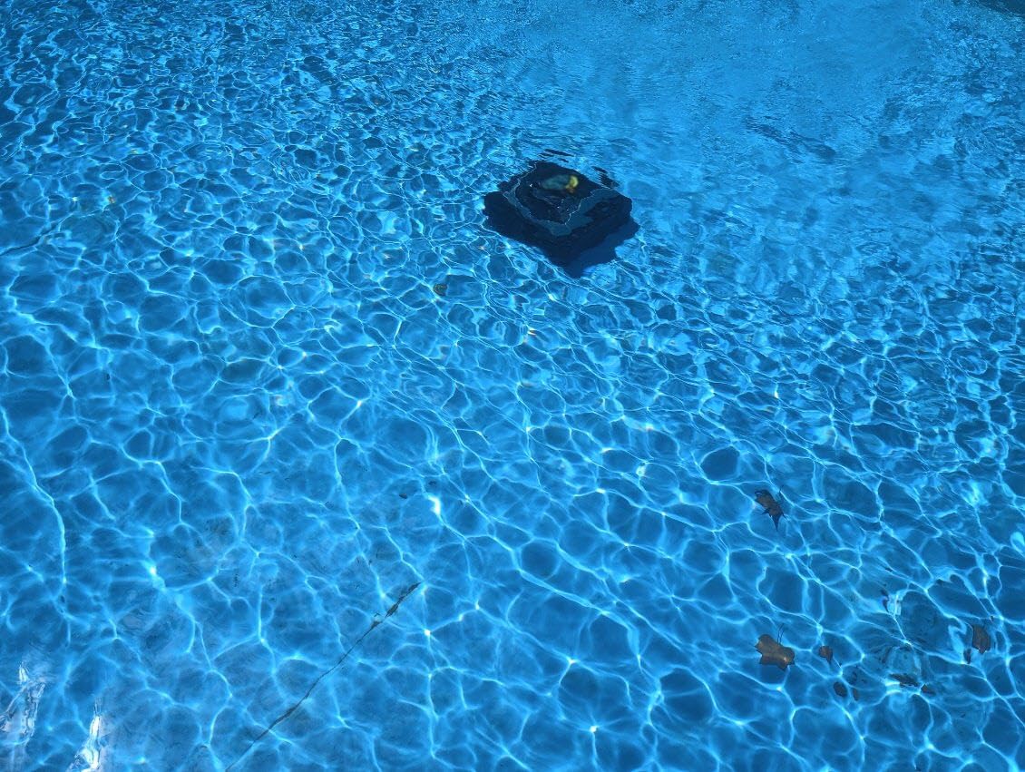 (2026 Upgrade) WYBOT C1 Pool Robot Vacuum for Inground Pools, 4-in-1 Cordless Robotic Pool Cleaner for Above Ground Pools up to 1,614 Sq.ft, Wall & Waterline Cleaning, 150-Min Runtime, APP Control customer photo 1