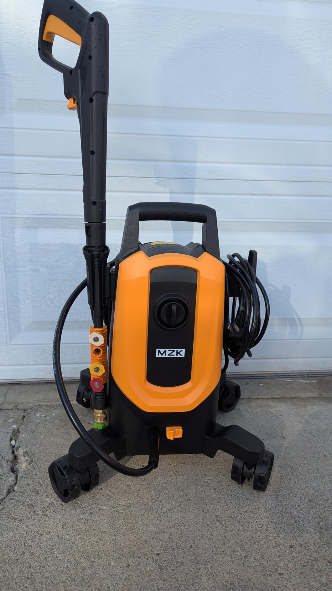 MZK Pressure Washer, Power Washer with Anti-Tipping Technology, 4 Wheels, 4 Quick Connect Nozzles, Foam Cannon, for Cars, Fences, Driveways, Patios, Home & Outdoor Cleaning - Deep Red customer photo 2