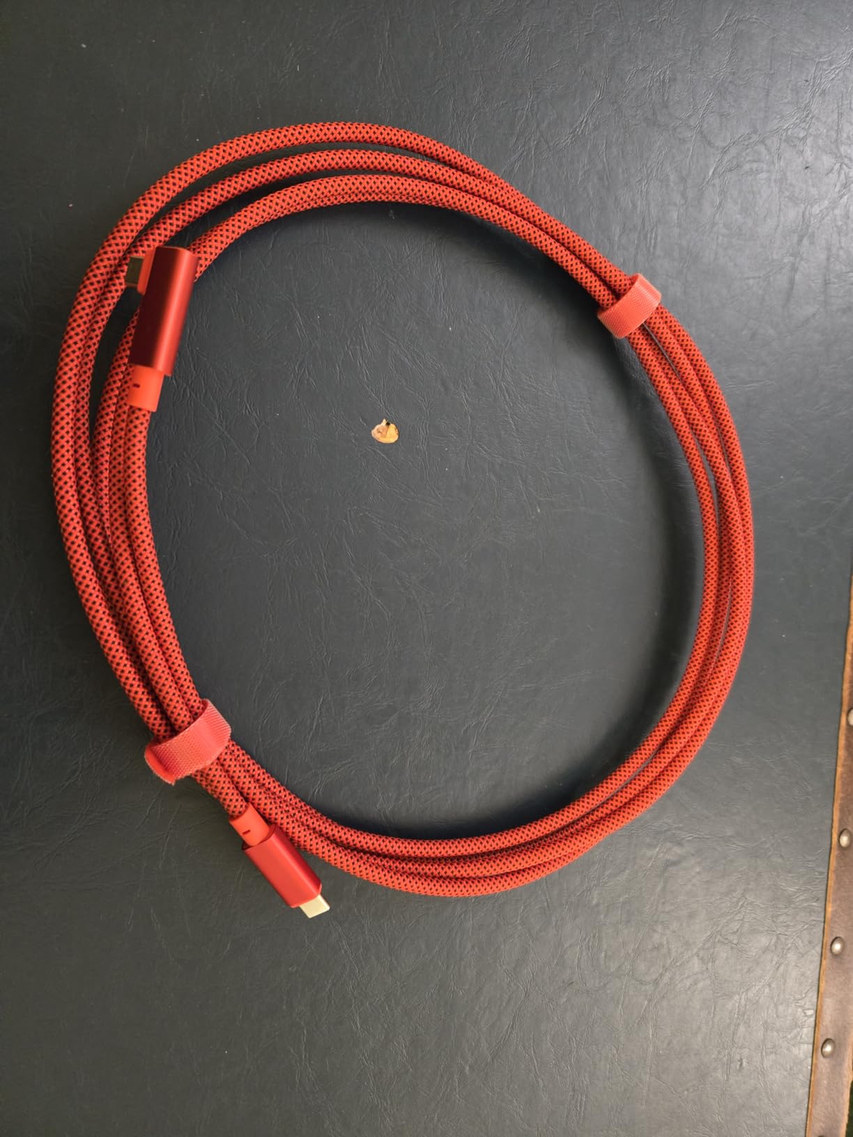 USB-C to USB-C Tethering Cable 10FT (3m), Right Angle Photography Cord, 20Gbps Fast Transfer, 4K@60Hz, PD Power Delivery, Compatible with Sony/Canon/Nikon, MacBooks, Cameras & Computers customer photo 2