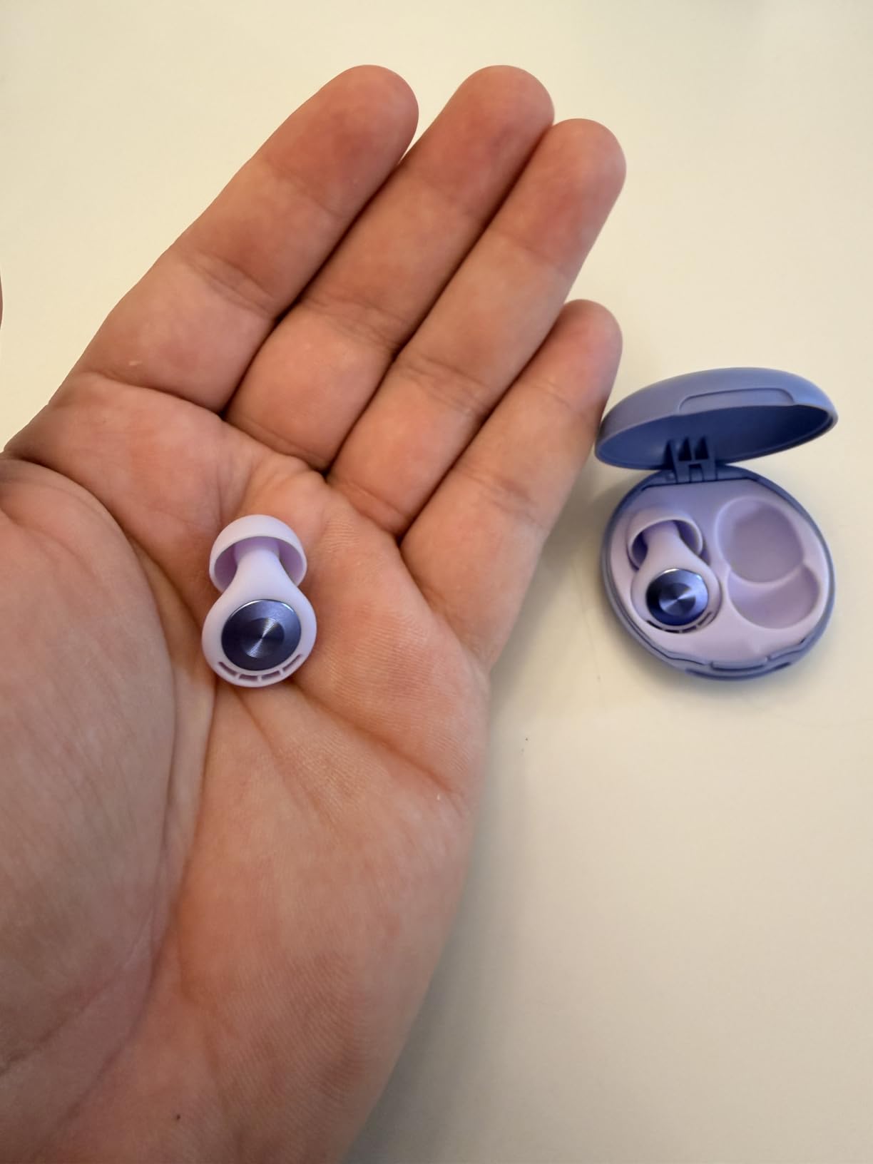 Ear Plugs for Sleeping 50dB Earplugs Noise Cancelling Ear Plugs for Noise Reduction Concerts Soft Reusable Silicone Earplugs for Snoring Side Sleepers Shooting Airplanes with 7 Eartips Case MatteBlack customer photo 2