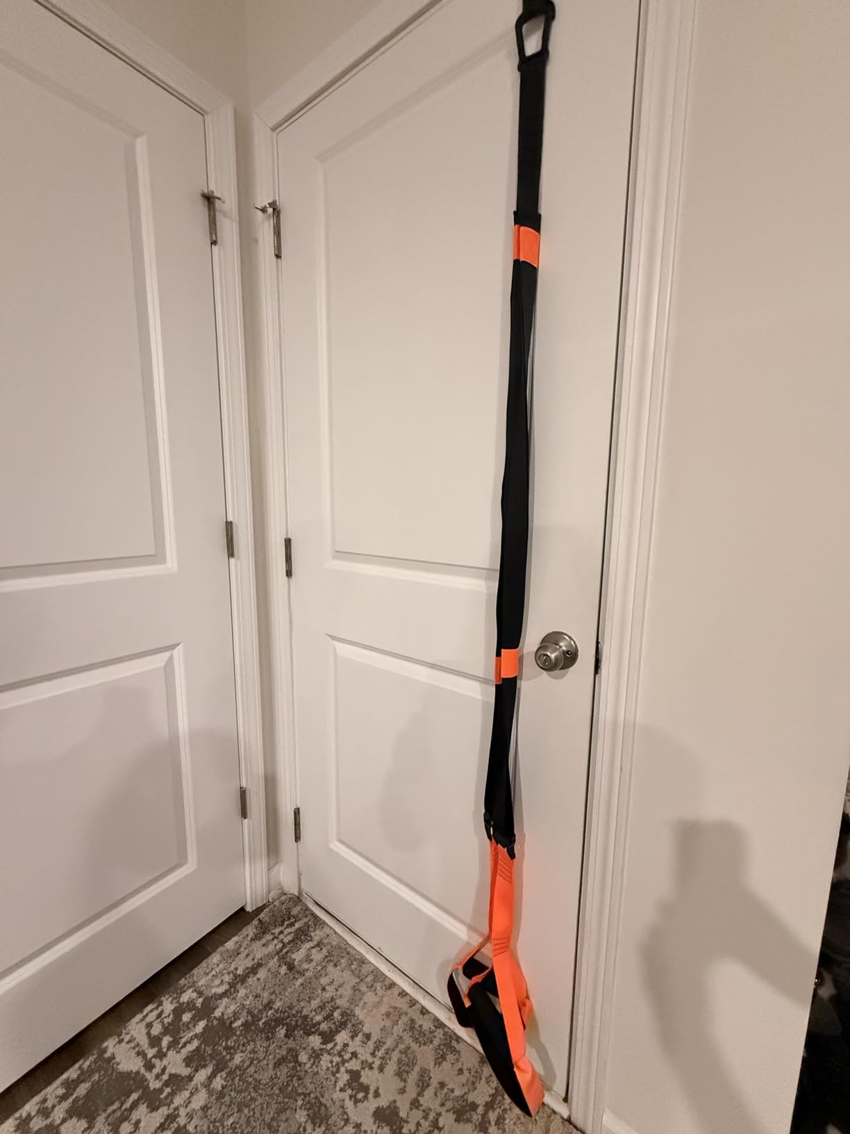 TOBWOLF Home Suspension Straps Training Kit, All in One Compact Resistance Trainer Straps & Door Anchors, Suitable for Home Gyms, Travel, Core Training & Full-Body Fitness customer photo 1