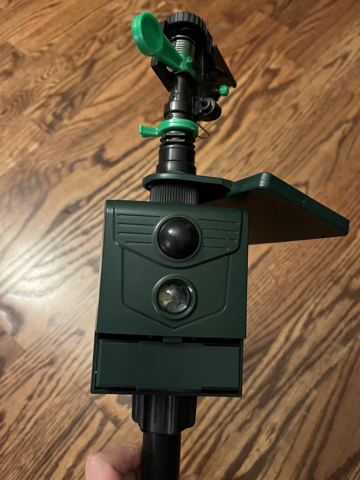 Solar Ultrasonic Animal Sprinkler Repeller with Motion Sensor and Flashing Lights customer photo 1