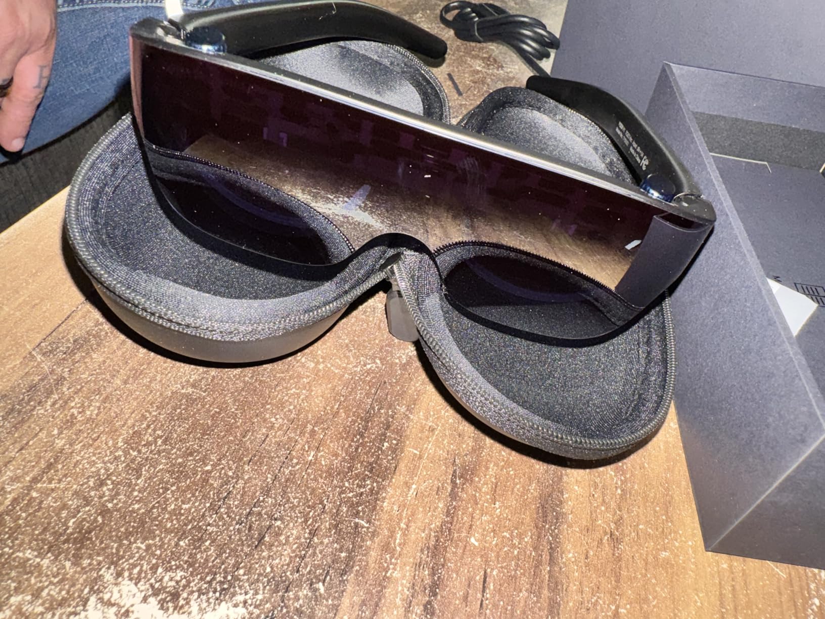 TOZO VIZO V1 AR Glasses with Ultra-Bright Display, Built-in Stereo Speakers, Adjustable Myopia Correction (0-500°), 118