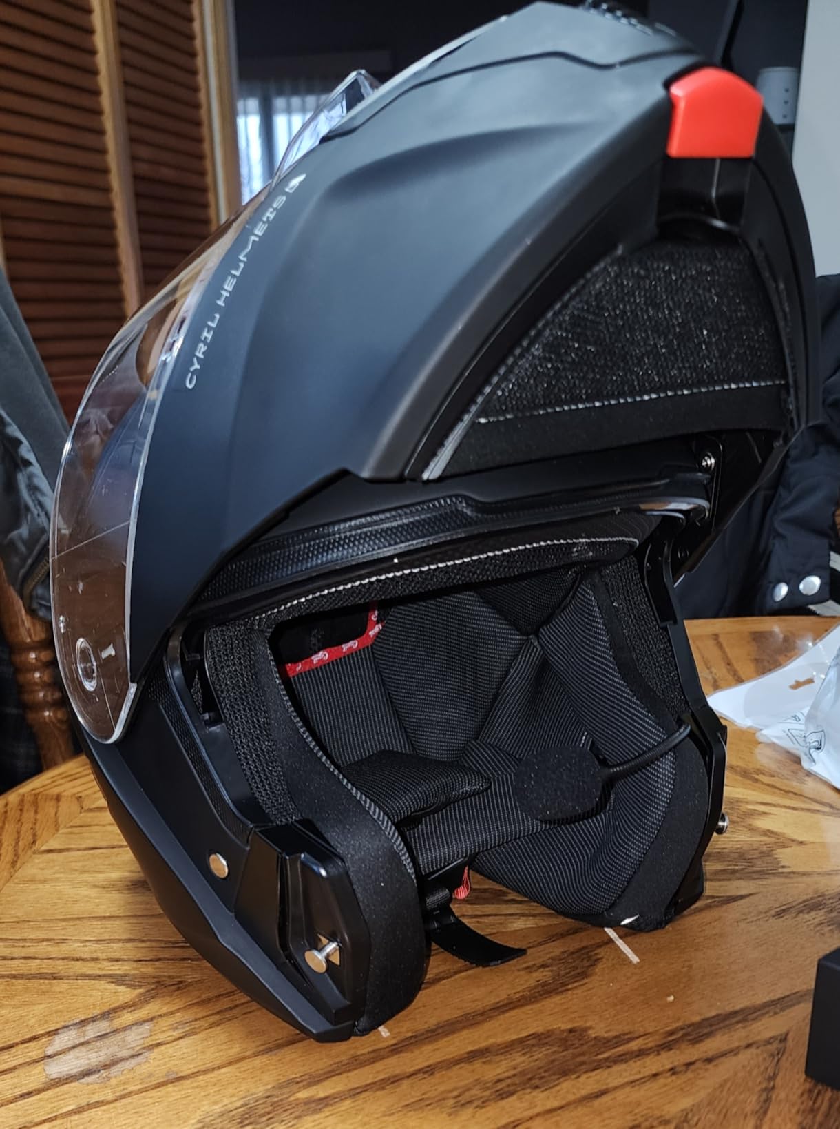 Motorcycle Helmet Bluetooth Headset, Magnet Helmet Communication System, 10 Riders Mesh Motorcycle Intercom, Multitasking Audio, Music Sharing, Universal Pairing, FM Radio, Black, (1Pack) customer photo 1