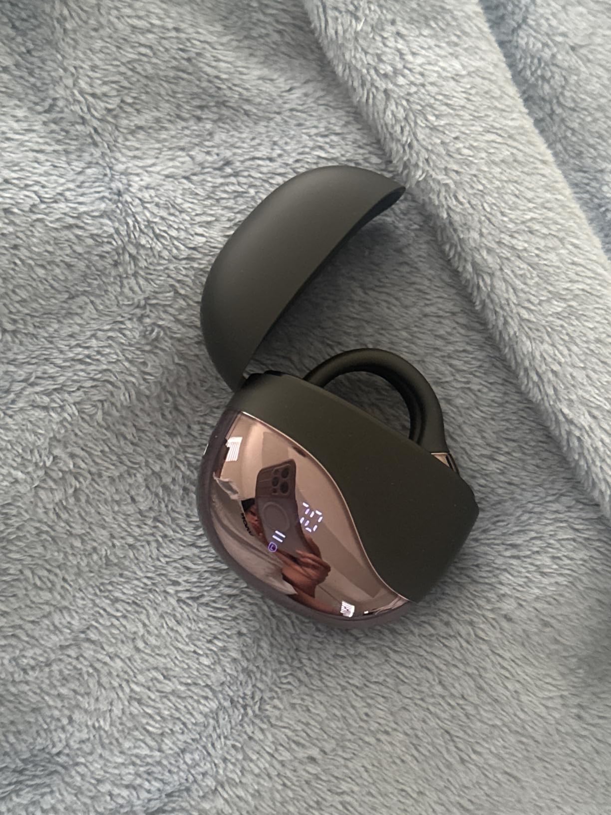 AI Translation Earbuds Real Time, 2026 Upgraded 164 Language Translator Earbuds for iPhone and Android 3-in-1 Translation Headphones Translating Device for Travel Business Learning customer photo 1
