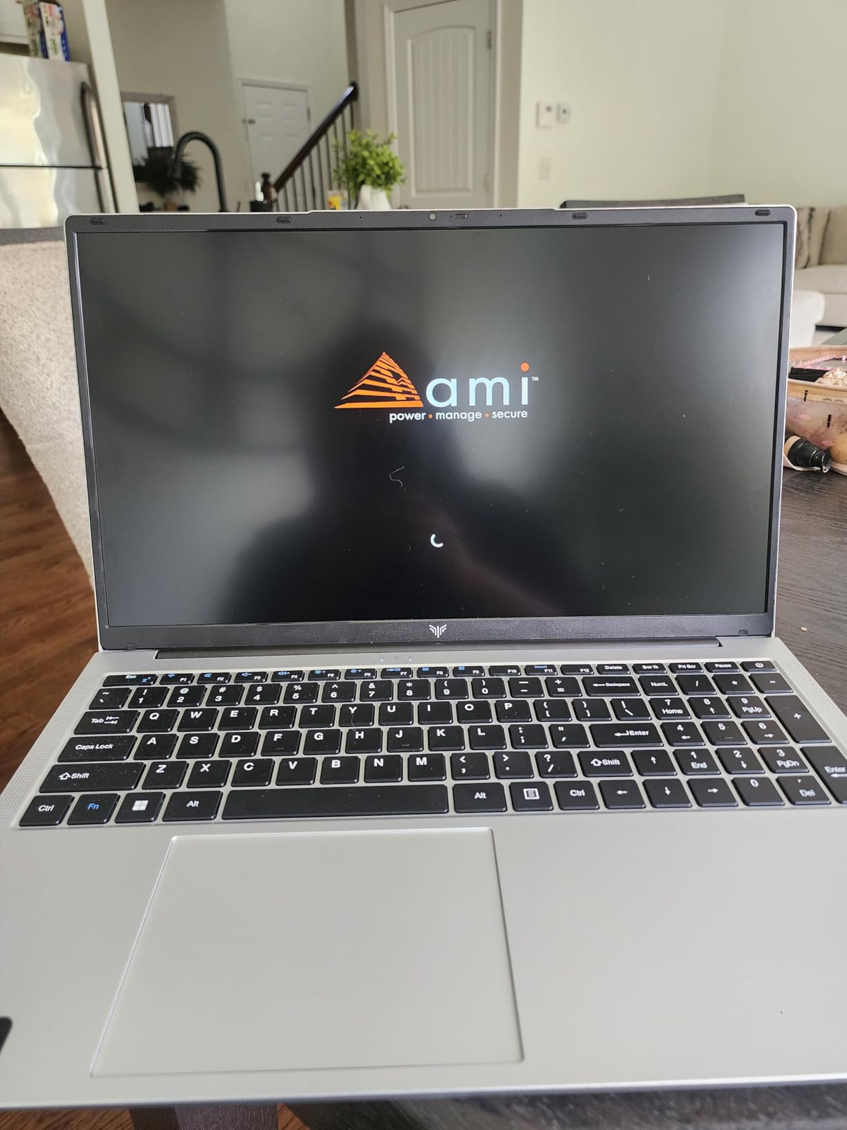 KAIGERR 17.3 Inch Laptop, AMD Ryzen 4300U Processor, 16GB RAM 512GB SSD, 2026 Laptop Computer, Windows 11, Webcam, Work/Business Laptop, Wi-Fi, Type-C, 62.7Wh Battery, Numeric Keypad customer photo 2