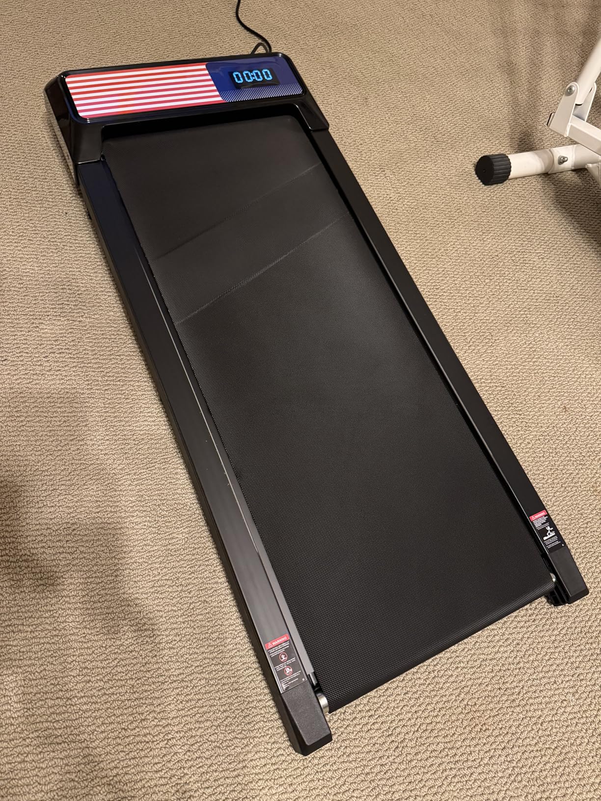 Walking Pad Treadmill with 5% Incline, Under Desk Treadmill for Home Office, 2.5HP Quiet Portable Walking Pad, 265 lbs Capacity, Compact Treadmill for Small Spaces with 15