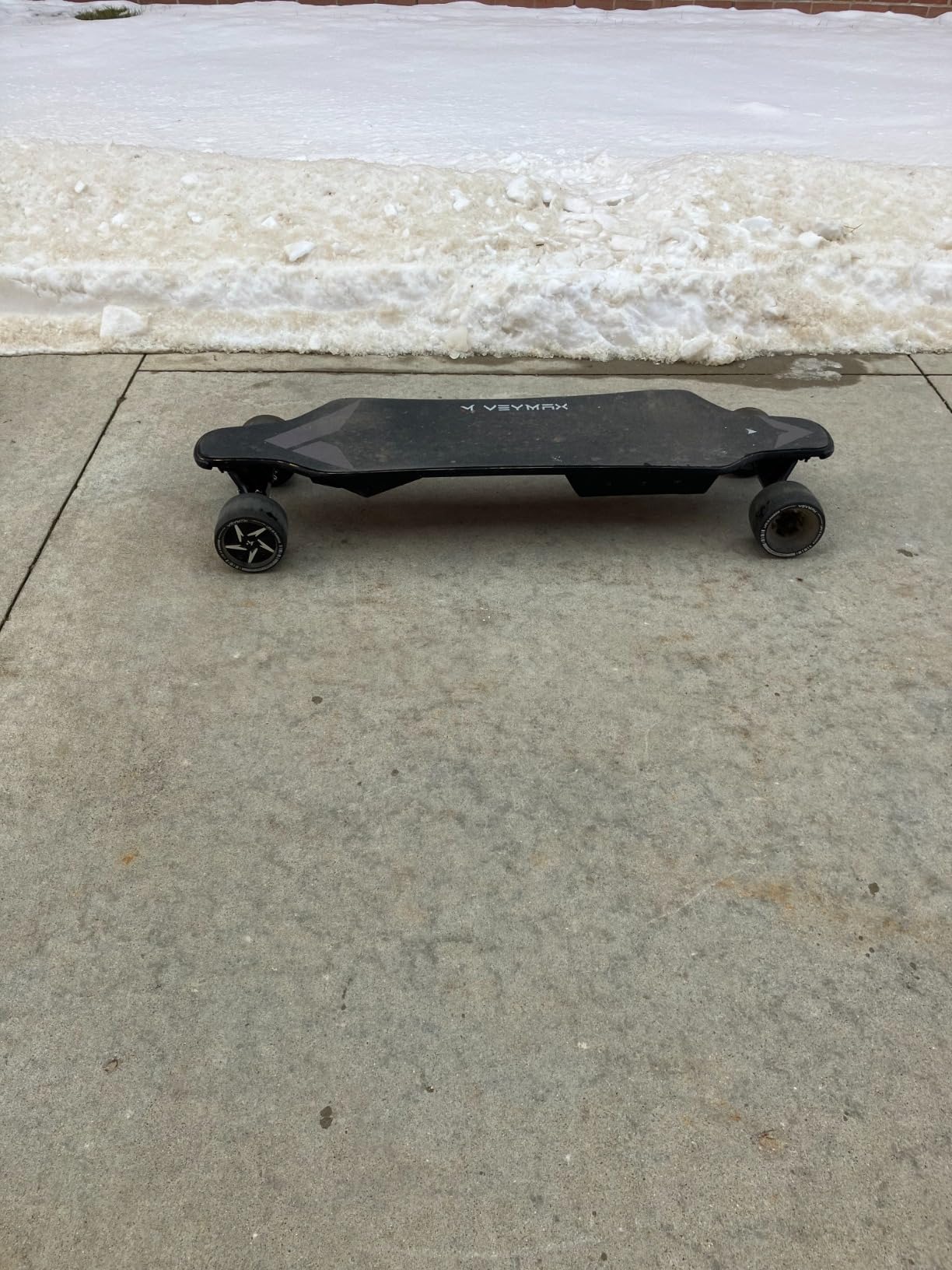 VeyMax X4/Cejour/Mini2 Electric Skateboard with Remote, 29 Mph Top Speed, 1100W Hub Motor, Electric Longboard for Adults & Teens Beginners customer photo 2