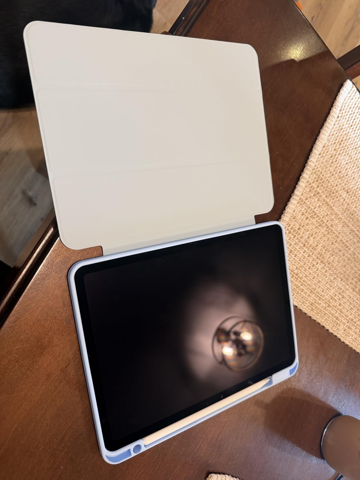 Apple iPad Air 11-inch (M4): Liquid Retina Display, 128GB, 12MP Front/Back Camera, Wi-Fi 7 with Apple N1, Touch ID, All-Day Battery Life - Space Gray customer photo 1