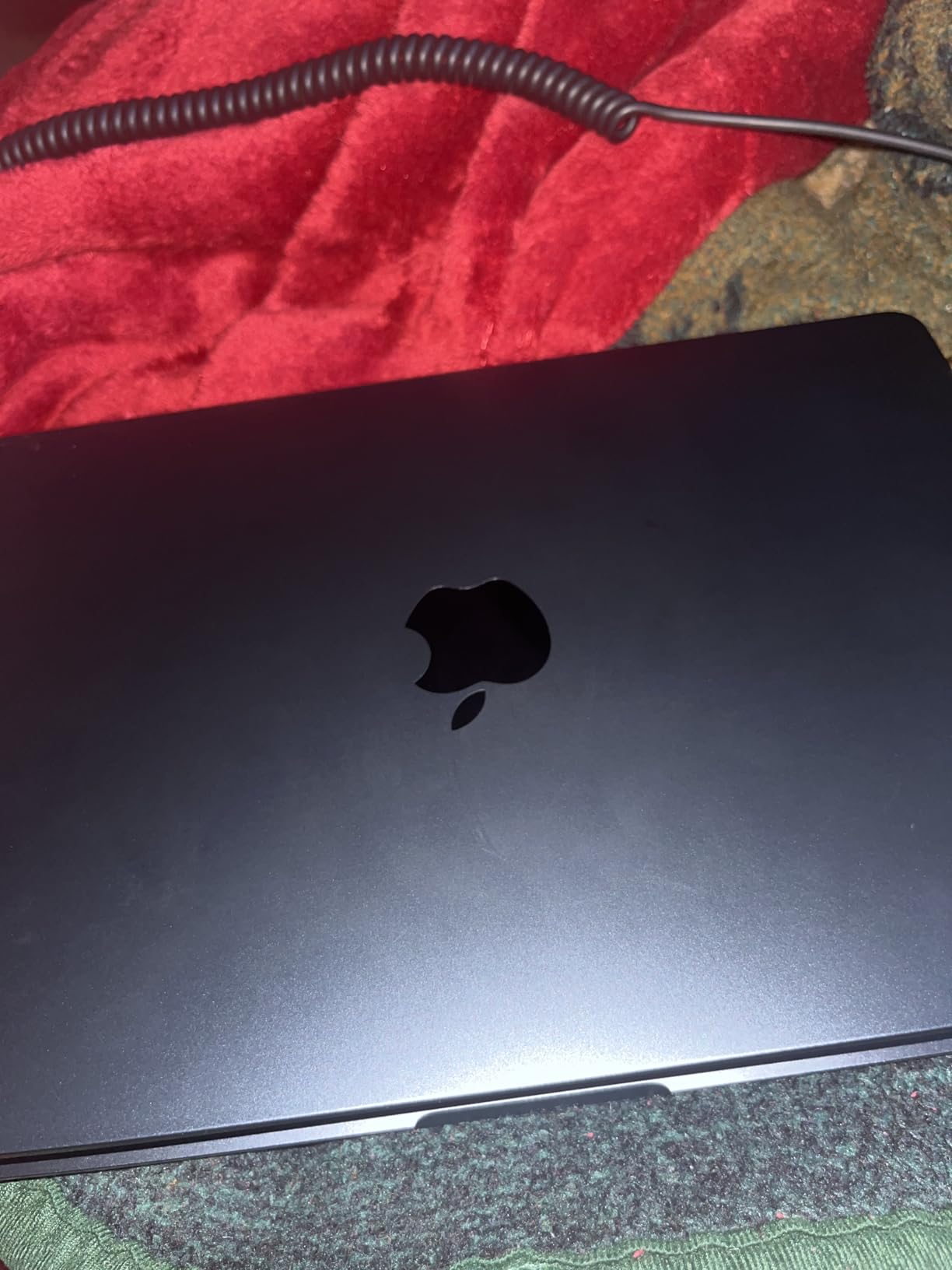 Apple 2026 MacBook Air 13-inch Laptop with M5 chip: Built for AI, 13.6-inch Liquid Retina Display, 16GB Unified Memory, 512GB SSD, 12MP Center Stage Camera, Touch ID, Wi-Fi 7; Silver customer photo 1