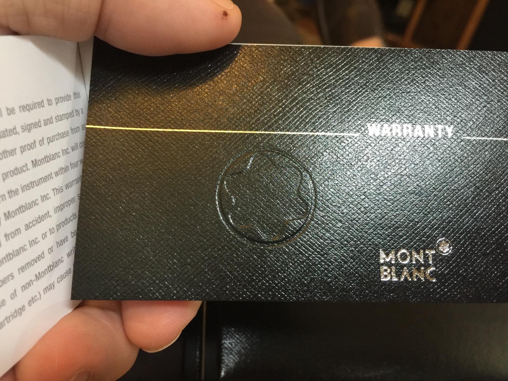 Montblanc Meisterstuck Platinum Line Classique Ballpoint Pen - Black customer photo 2