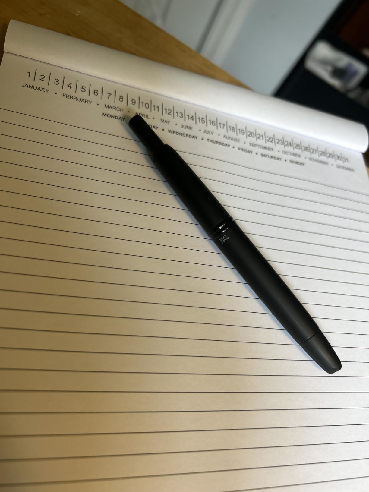 Pilot Vanishing Point Collection Retractable Fountain Pen, Red with Gold Accents, Blue Ink, Fine Nib (60167) customer photo 2