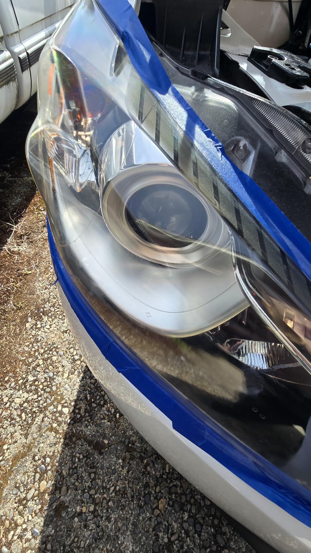 Turtle Wax Headlight Restoration Kit, Removes Oxidation and Yellowing, Restores to Like-New Condition, Increases Visibility and Brightness for Safer Driving, Easy Application customer photo 1