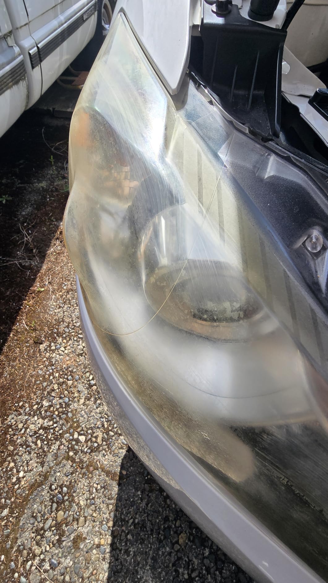 Turtle Wax Headlight Restoration Kit, Removes Oxidation and Yellowing, Restores to Like-New Condition, Increases Visibility and Brightness for Safer Driving, Easy Application customer photo 2