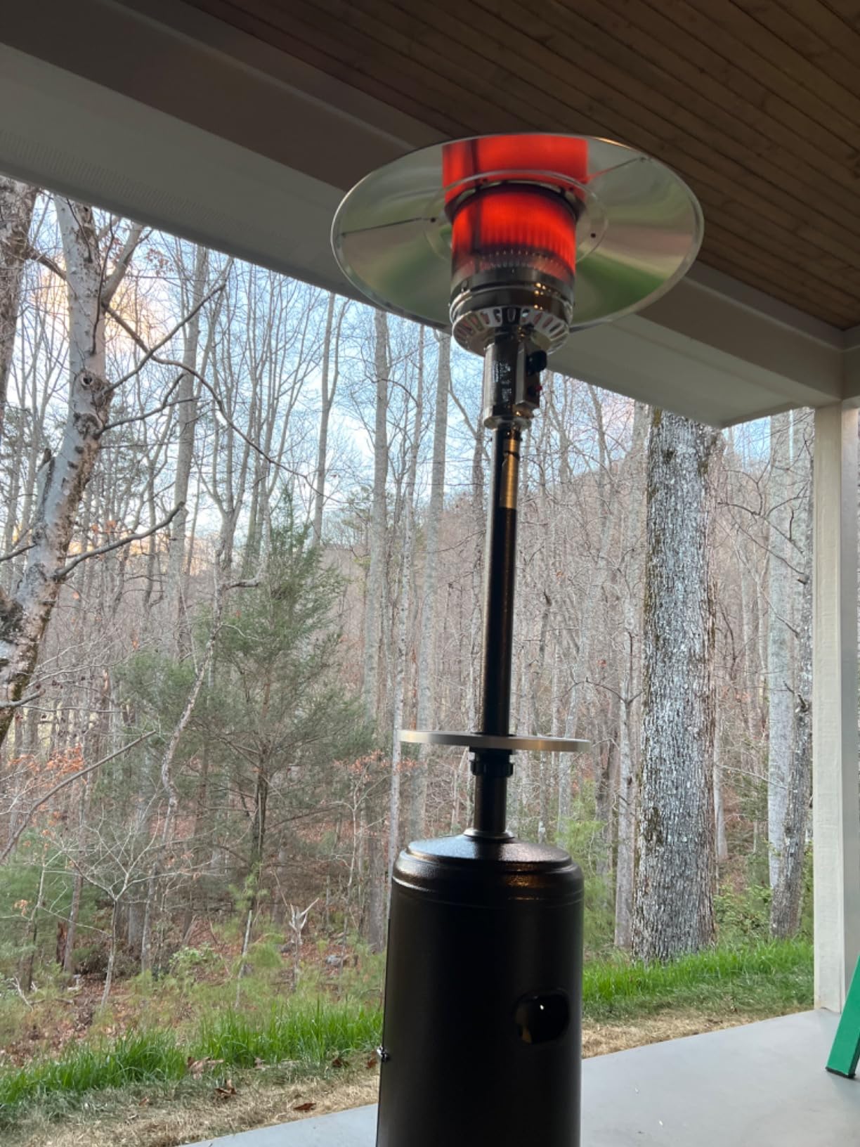 AZ Patio Outdoor Propane Gas Patio Heater, 48K BTU's, Open Door Design, Adjustable Table, Single pole, CSA approved, Hammered Bronze Finish customer photo 2