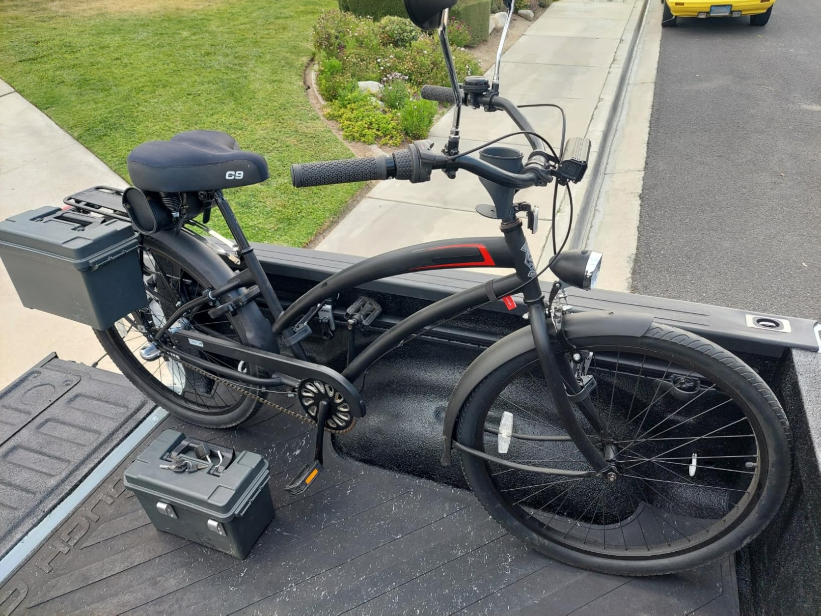 INNO RT202 Truck Bed Bike Rack - Bike Mount for Pickup Truck with C-Channel Track Systems customer photo 2