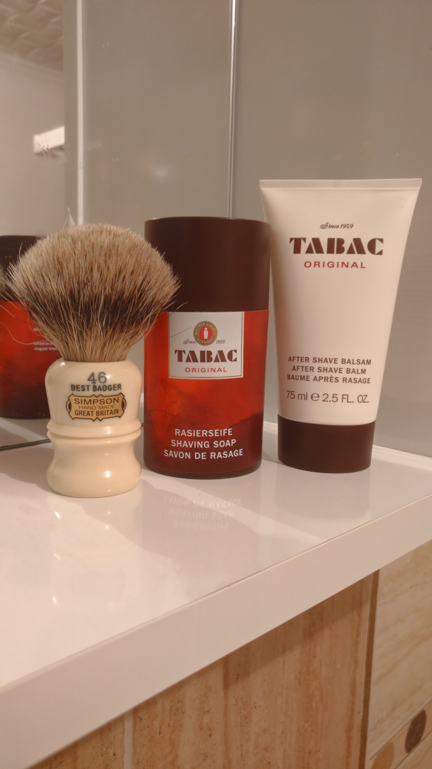 Simpson Berkeley 46 Best Badger Shaving Brush - Handmade British Shaving Brush for Men - Premium Quality by Simpson Shaving Brushes (Berkeley 46 Best Badger) customer photo 1