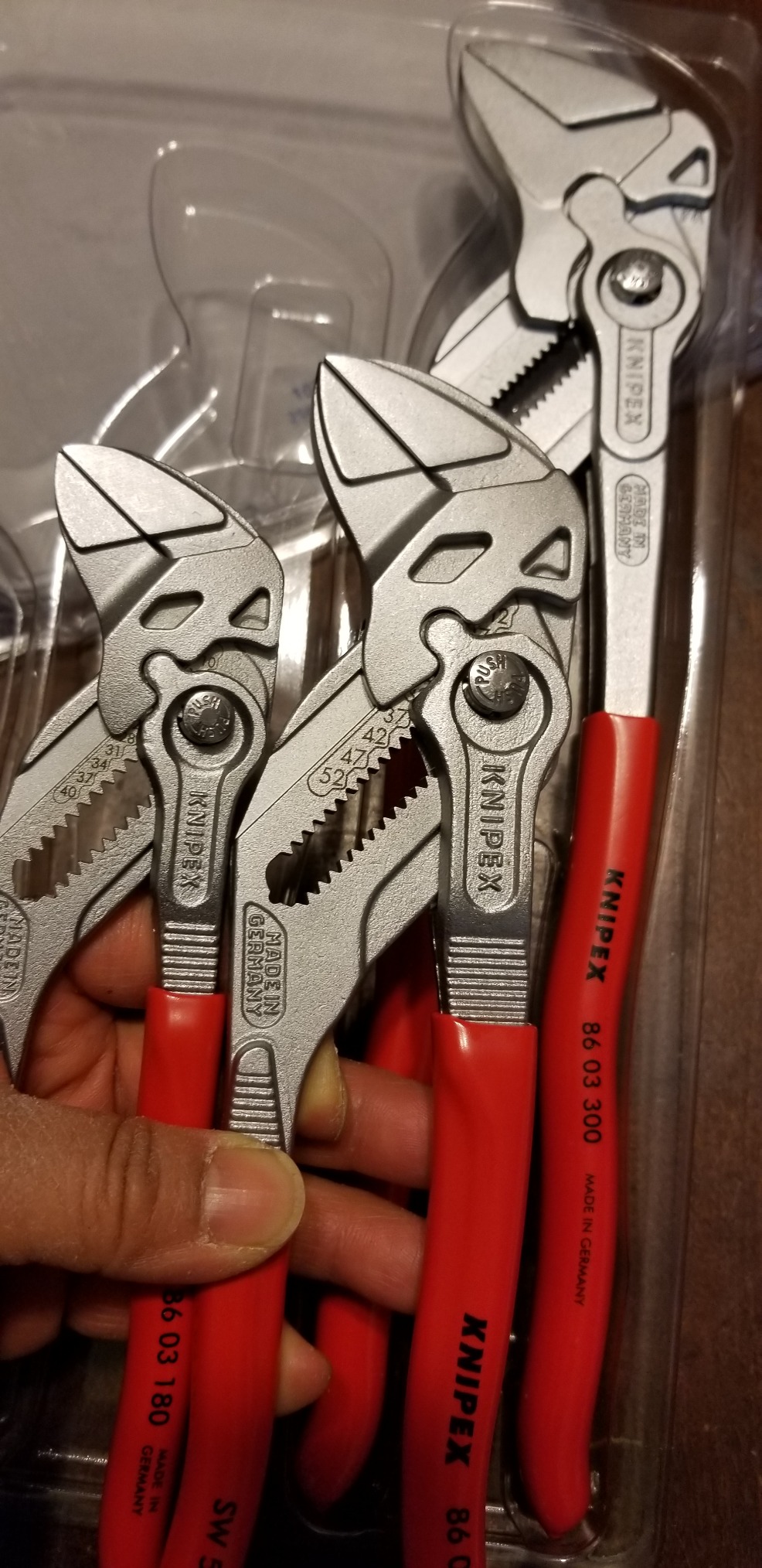 KNIPEX 00 20 06 US2 3-Piece 7, 10 and 12 Pliers Wrench Set customer photo 2