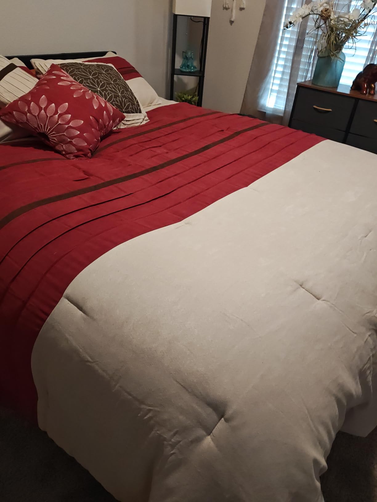 Madison Park Palmer Comforter Set-Luxury Faux Suede Design, Striped Accent, All Season Down Alternative Bedding, Matching Shams, Decorative Pillow, Bed Skirt, Queen (90 in x 90 in), Natural 7 Piece customer photo 2