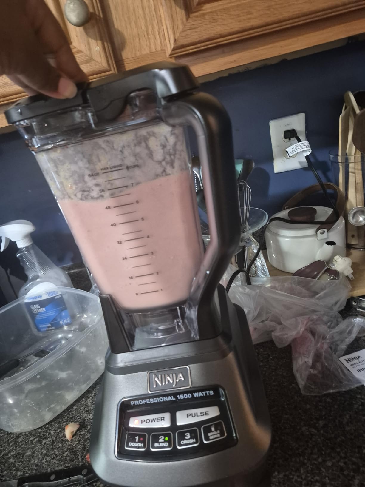 Ninja BL660 Professional Compact Smoothie & Food Processing Blender, 1100-Watts, 3 Functions -for Frozen Drinks, Smoothies, Sauces, & More, 72-oz.* Pitcher, (2) 16-oz. To-Go Cups & Spout Lids, Gray customer photo 1
