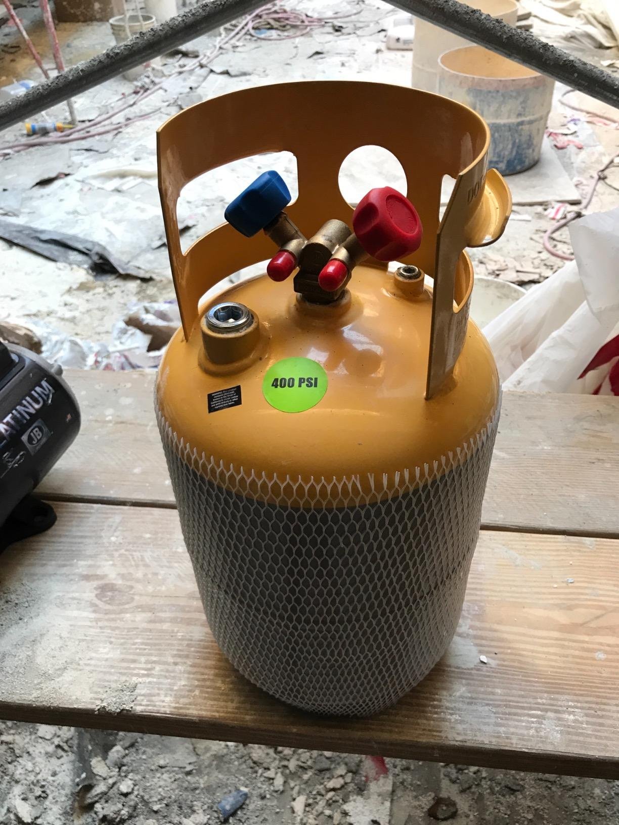 Mastercool 62010 30 lb Refrigerant Recovery Cylinder, DOT-Approved, 1/4