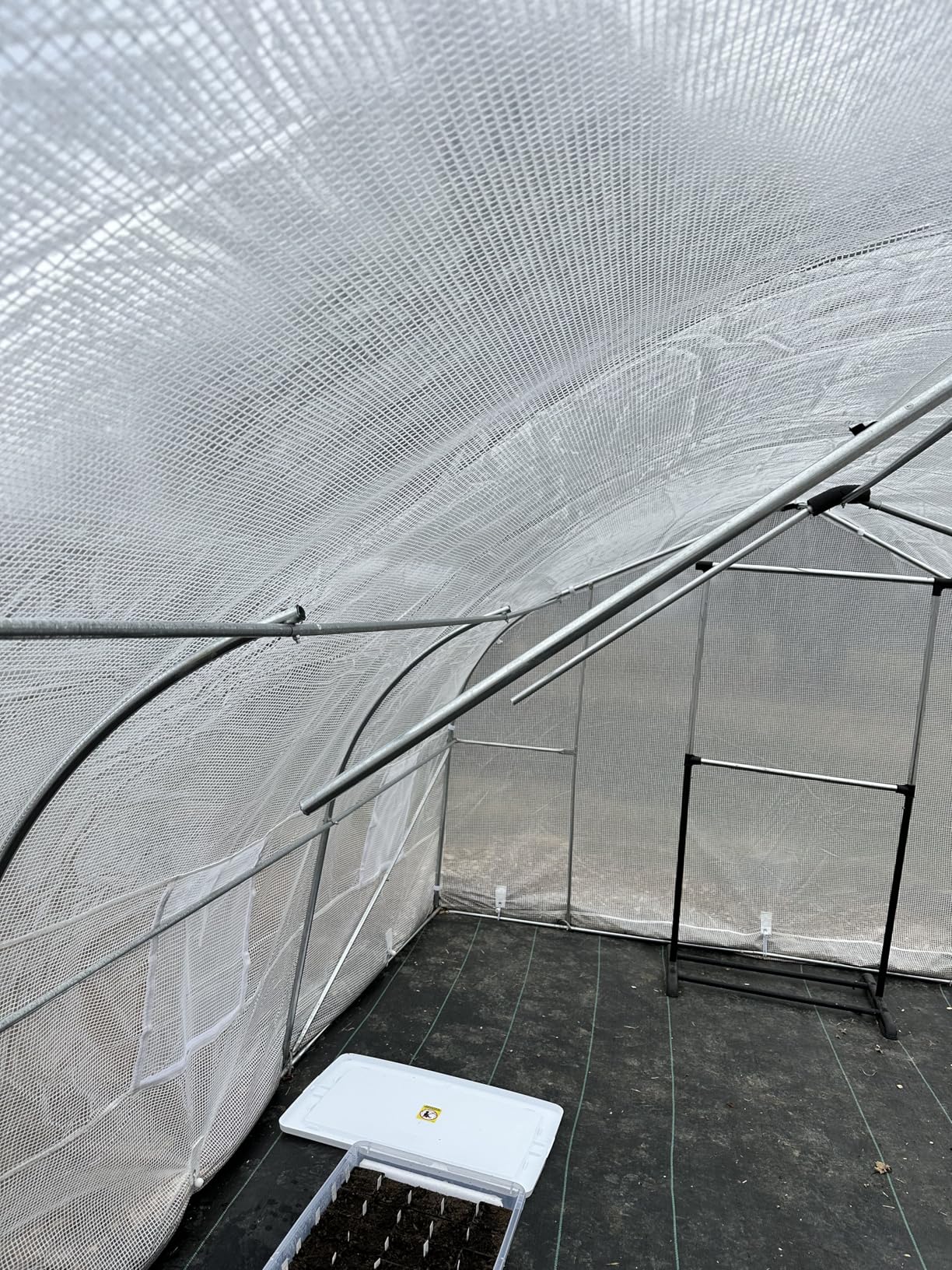 Outsunny 11.5' x 10' x 6.5' Outdoor Walk-in Greenhouse, Tunnel Green House with Roll-up Windows, Zippered Door, PE Cover, Heavy Duty Steel Frame, Green customer photo 2