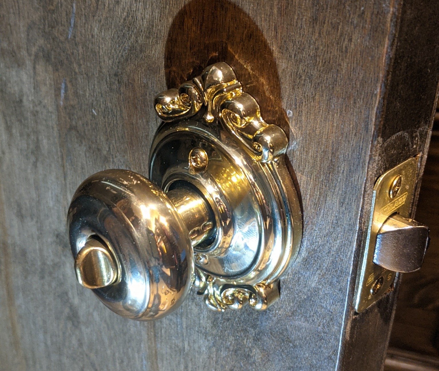 Schlage F51A GEO 609 Georgian Knob Keyed Entry Lock, Antique Brass customer photo 2