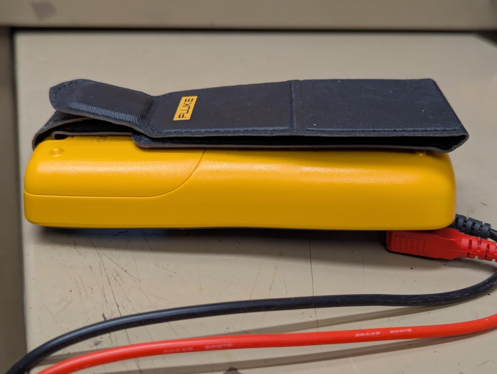 Fluke 107 AC/DC Current Handheld Digital Multimeter, Gray customer photo 2