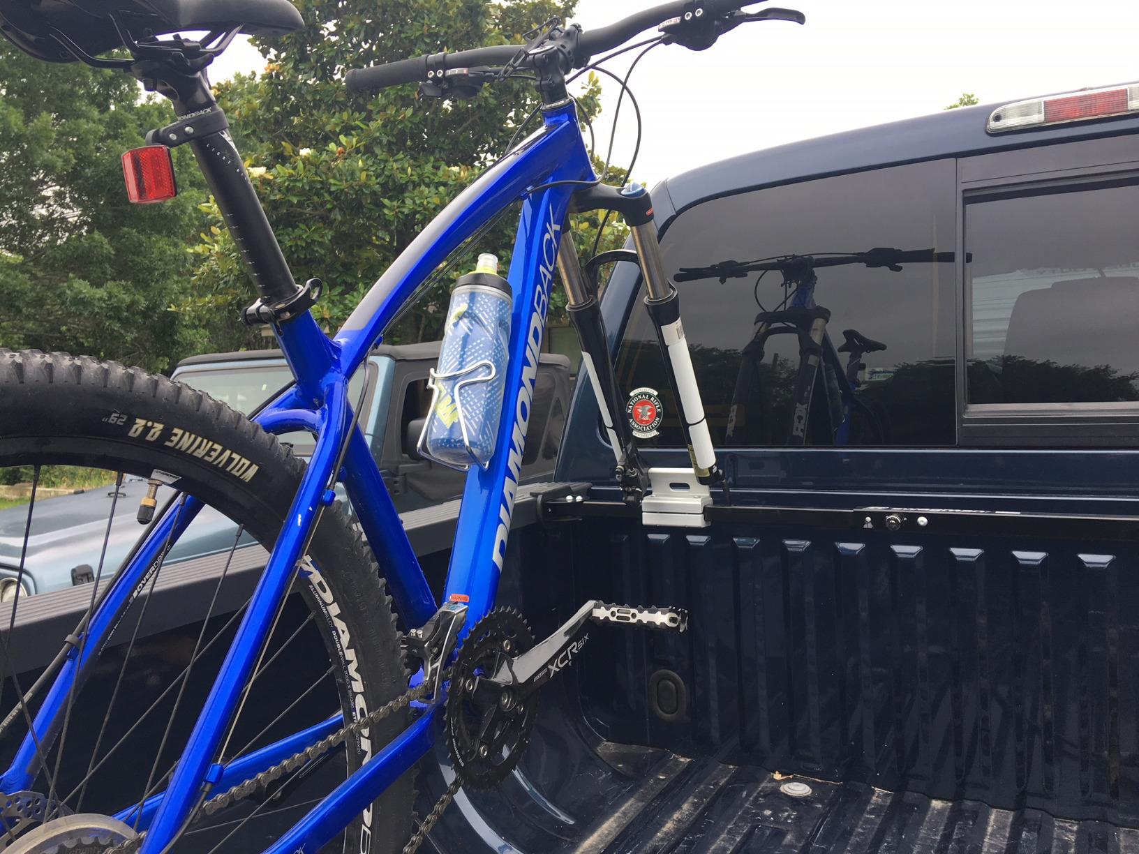 Swagman Pick Up Truck Bed Bike Rack - Compression Fits on the Edge of Your Pick Up Truck Box, Fork Mount Carrier for 9mm Quick Release Bikes customer photo 2