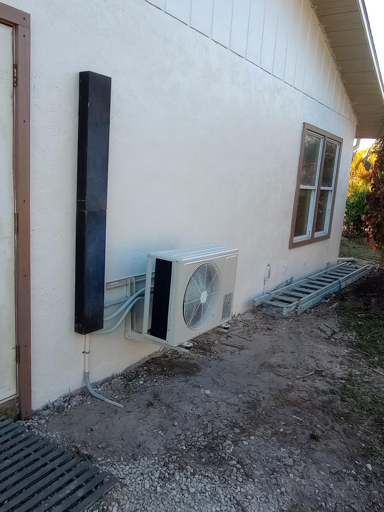 DuctlessAire Outdoor Wall Bracket - Mini Split Mounting Bracket - Ductless Air Conditioner Wall Mount - Mini Split AC/Heating System Accessories for Window AC, HVAC, Heat Pump & More (9000-36000 BTU) customer photo 2