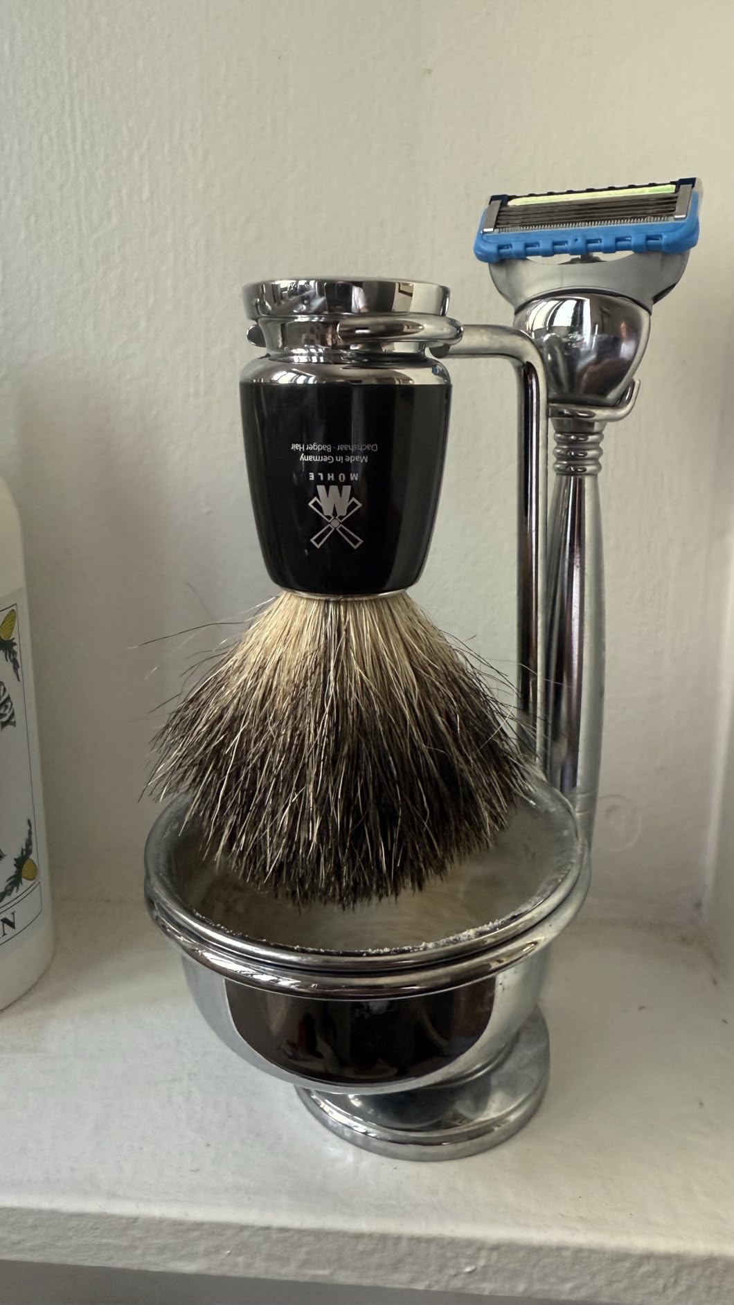 MUHLE RYTMO Pure Badger Shaving Brush | High-Grade Steamed Resin Handle with Chrome Accents customer photo 1