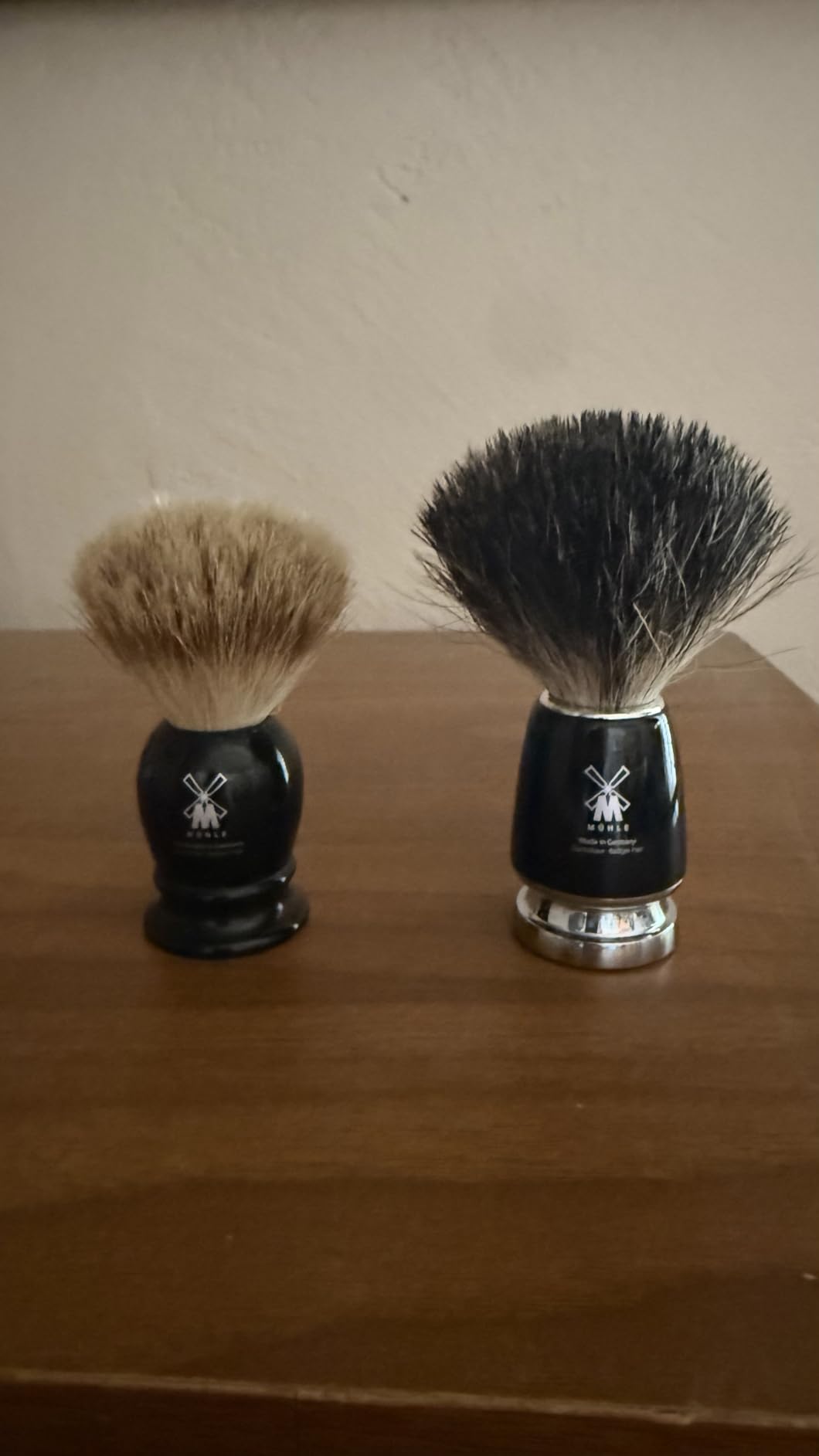 MUHLE RYTMO Pure Badger Shaving Brush | High-Grade Steamed Resin Handle with Chrome Accents customer photo 2