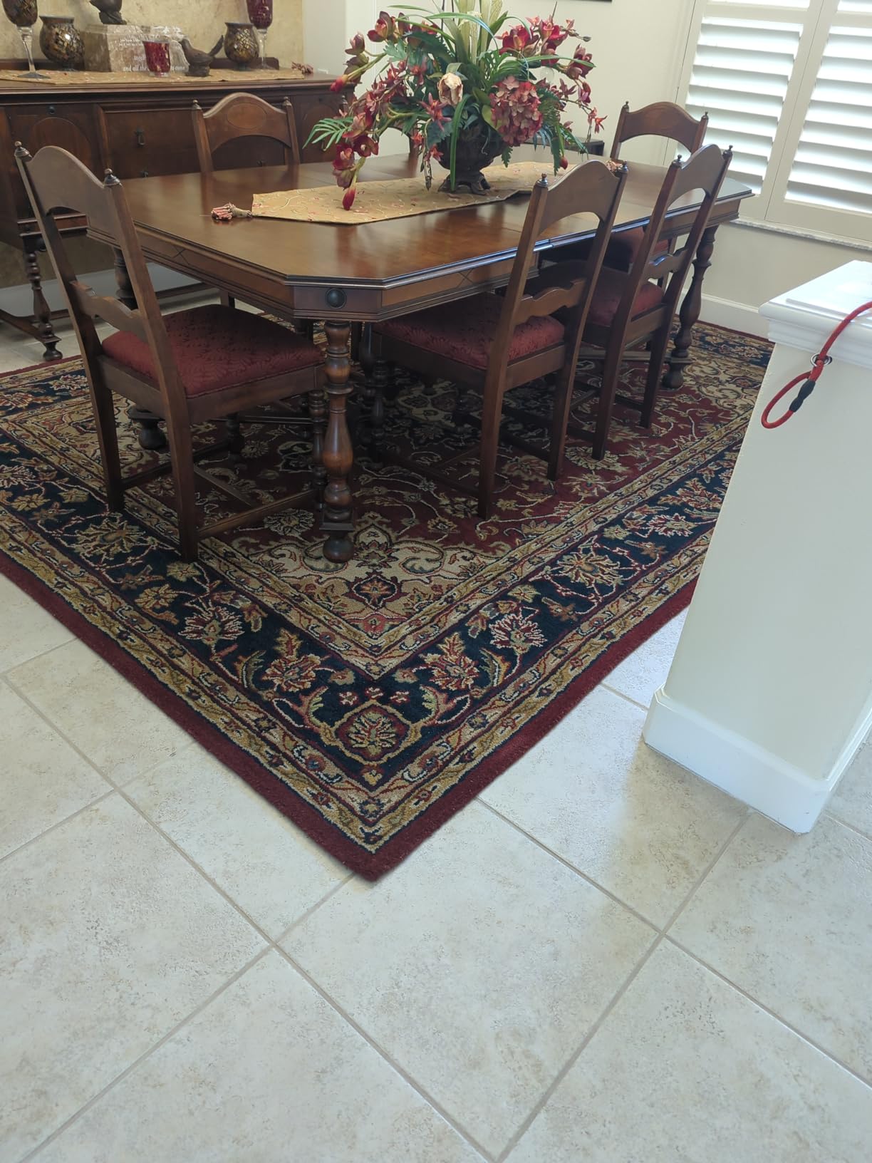 SAFAVIEH Classic Collection Area Rug - 8' x 10', Burgundy & Navy, Handmade Traditional Oriental Wool, Ideal for High Traffic Areas in Living Room, Bedroom (CL362A) customer photo 2