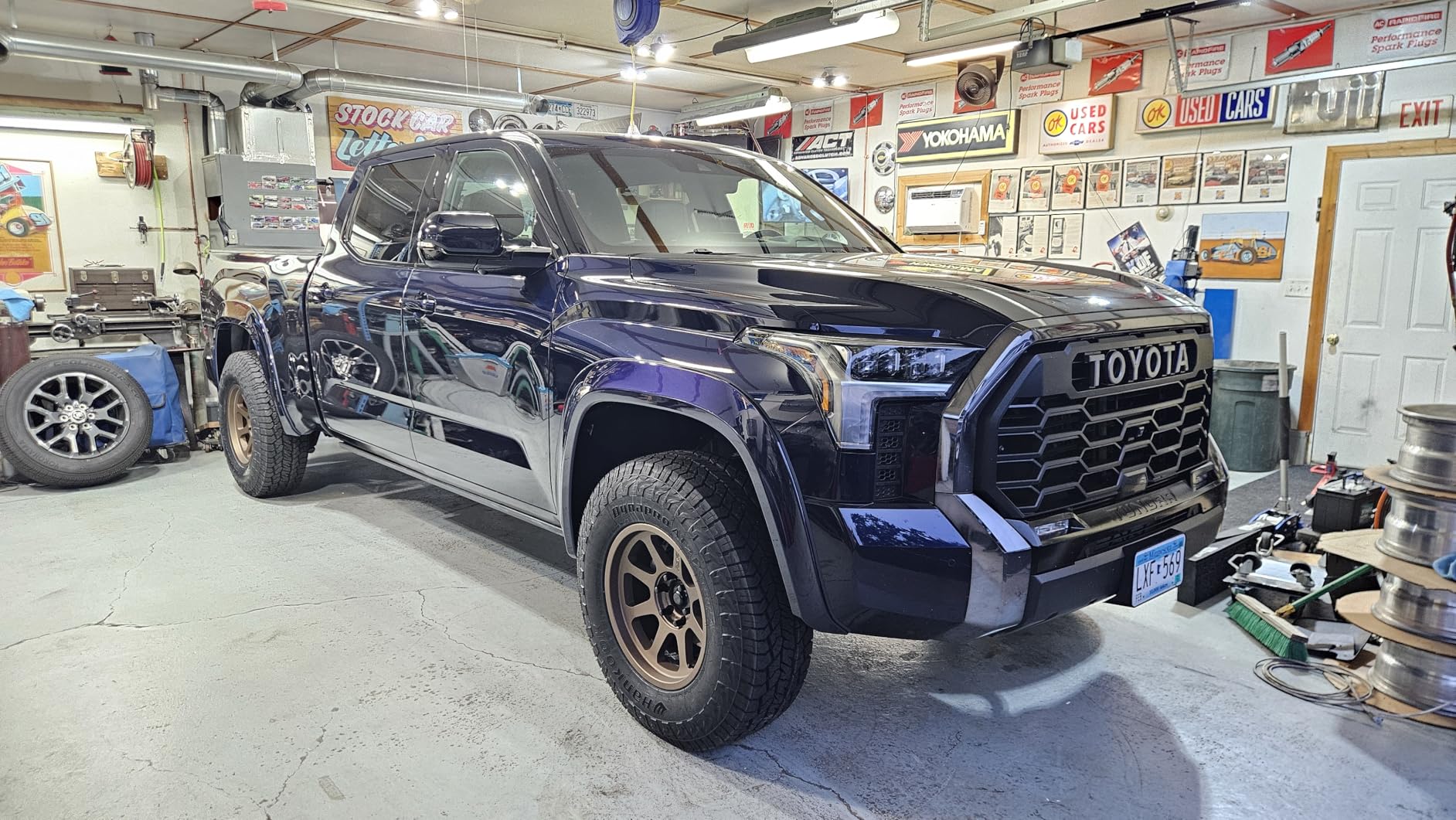 Griot's Garage BOSS Correcting Cream for Car Polishing and Detailing, Swirl, Scratch Remover for Vehicles, 16oz customer photo 1