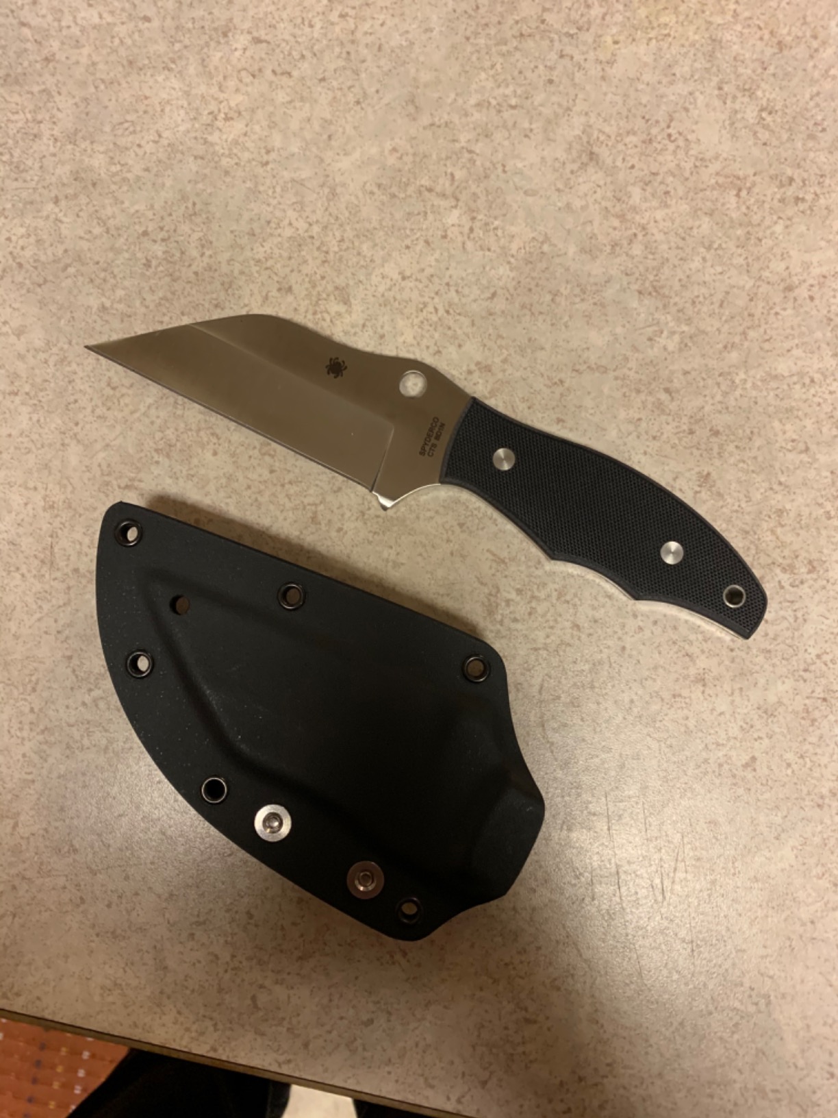 Spyderco Ronin 2 Fixed Blade Knife with 4.08