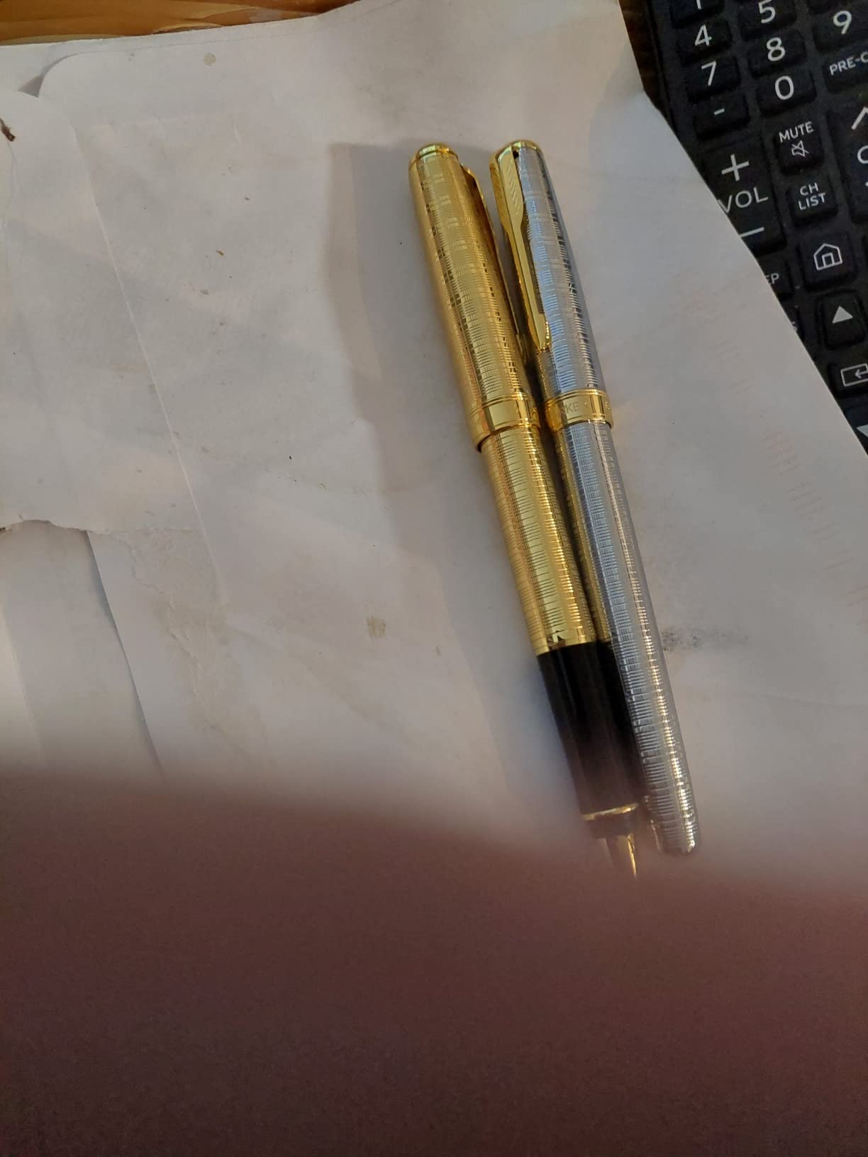 Parker Sonnet Ballpoint Pen, Matte Black Lacquer with Palladium Trim, Medium Point Black Ink, Gift Box customer photo 1