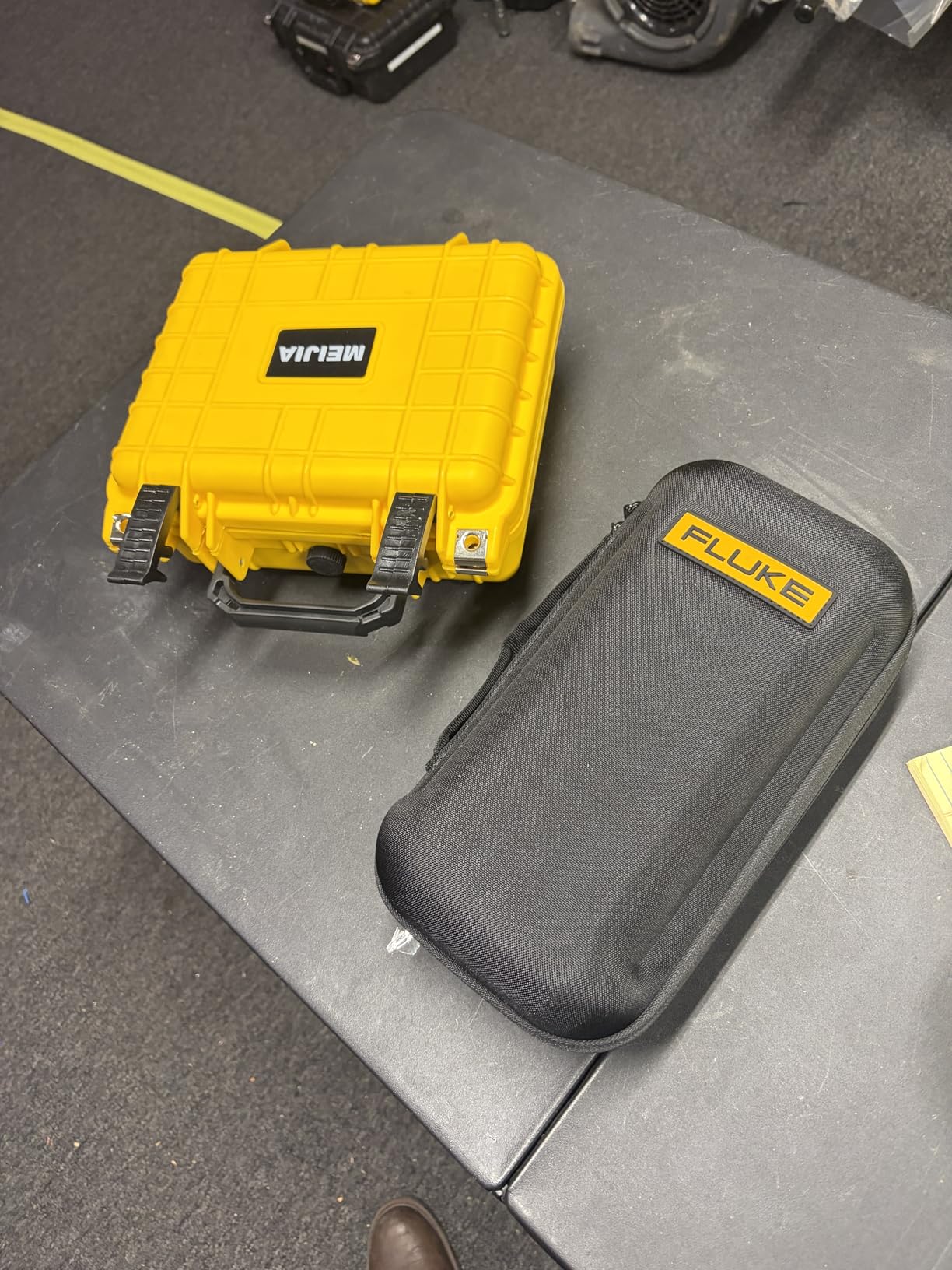 Fluke - FLUKE-1587 FC 2-in-1 Insulation Multimeter customer photo 1